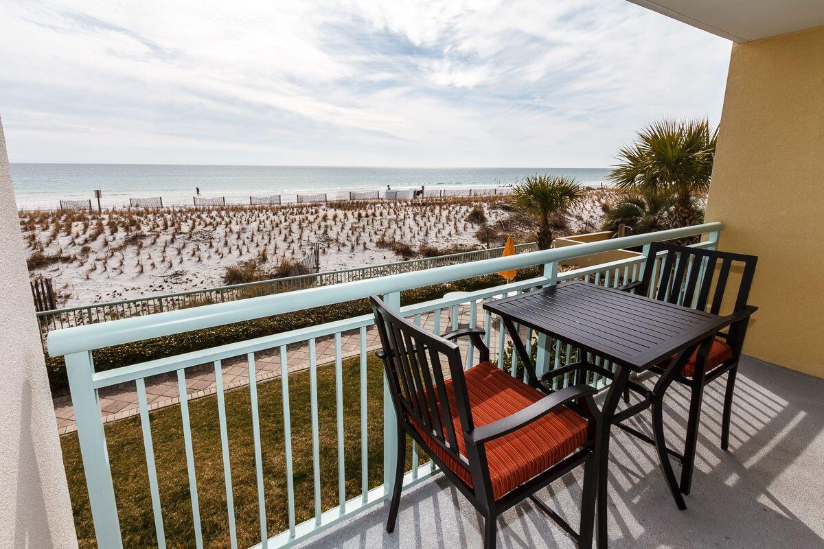 PELICAN ISLE - Residential