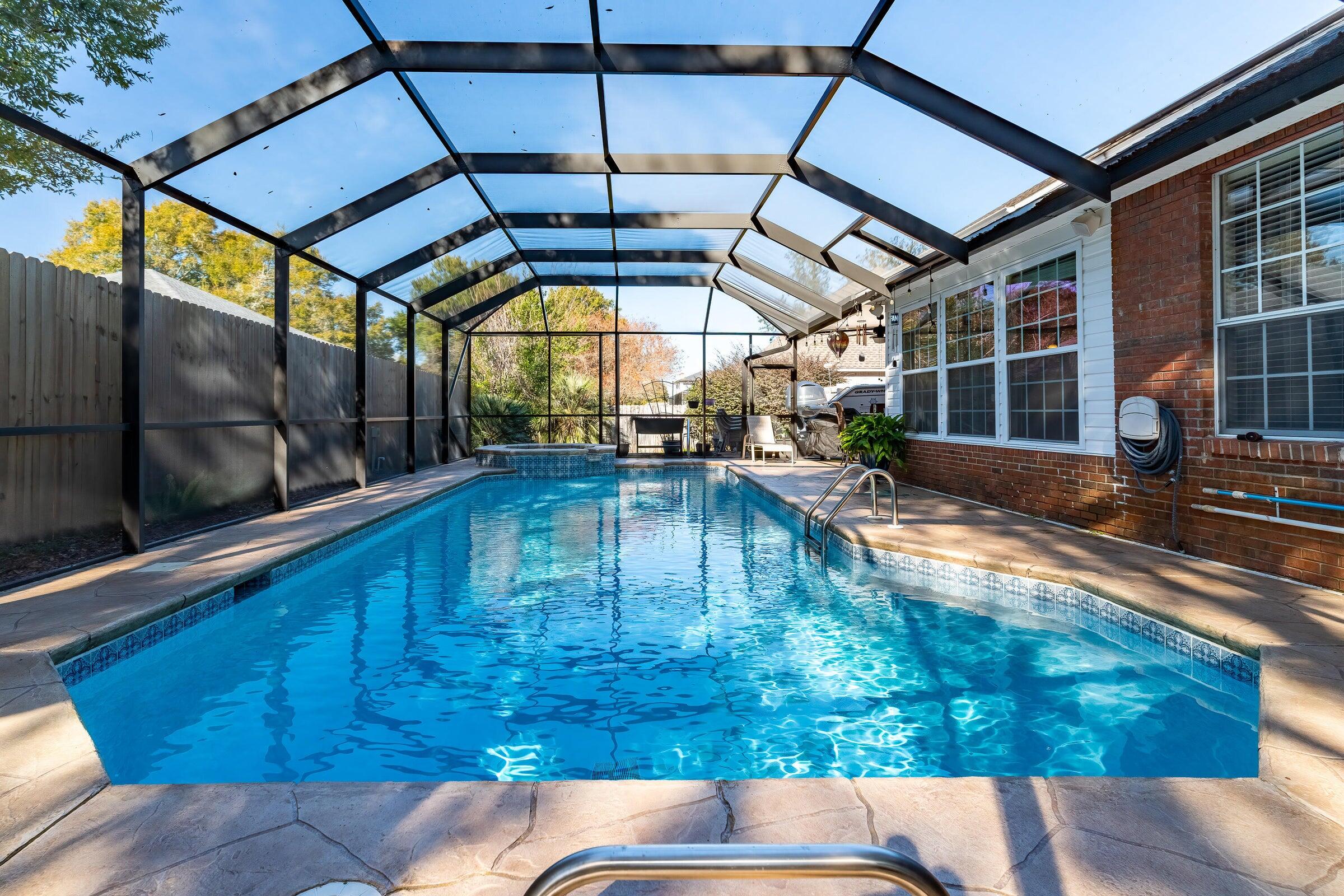 CINCO RIDGE ESTATES - Residential