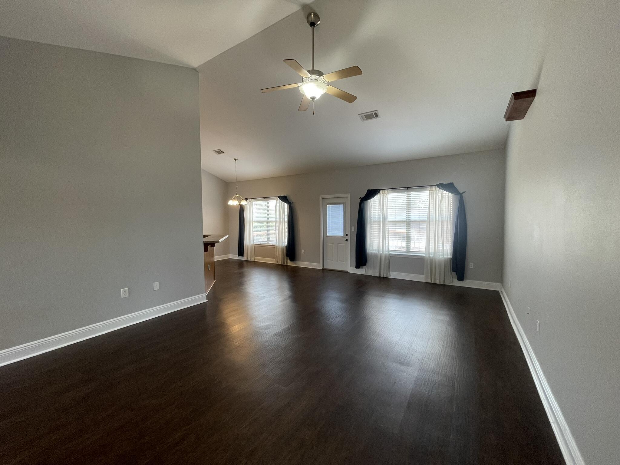 148 Crab Apple Avenue