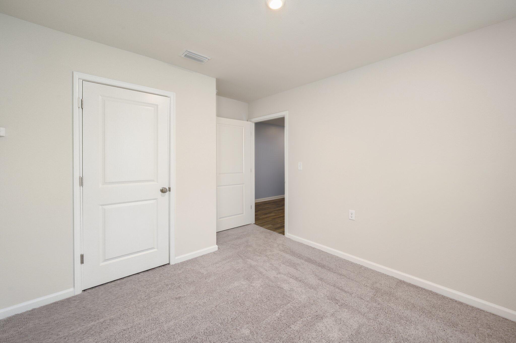 HUNTERS RIDGE PH 1 PB - Residential Lease