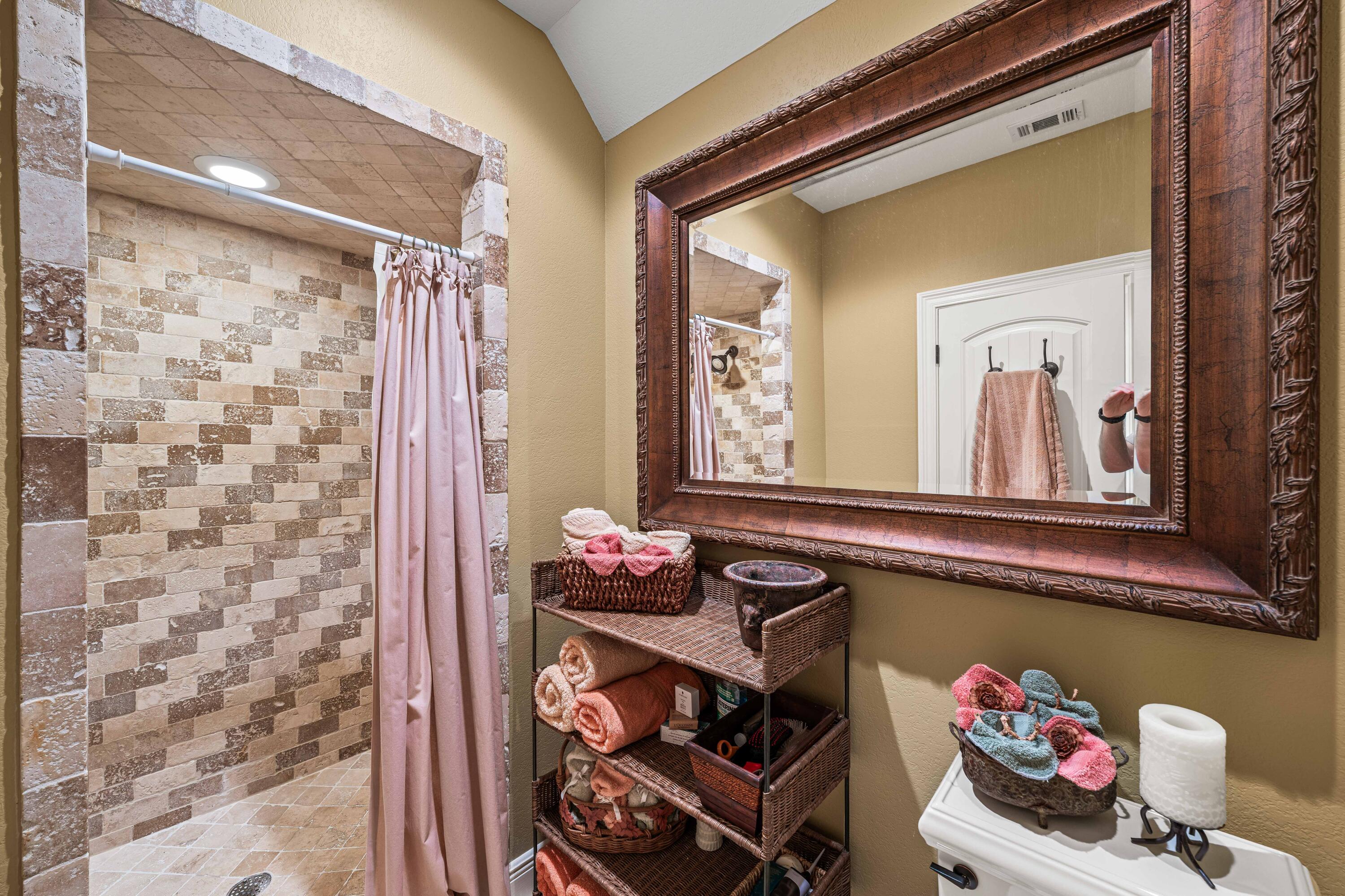 SOUNDSIDE MOORINGS - Residential