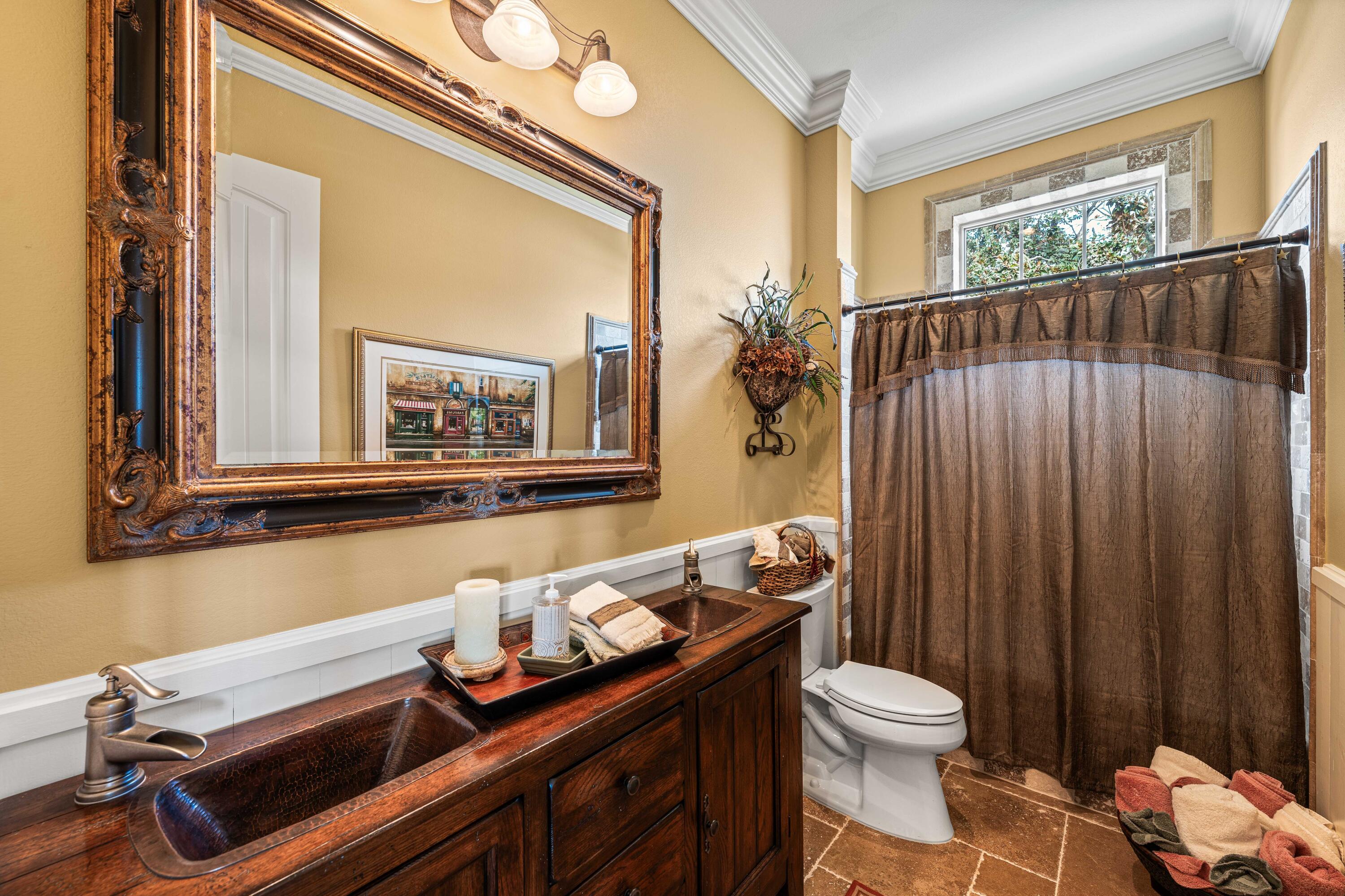 SOUNDSIDE MOORINGS - Residential