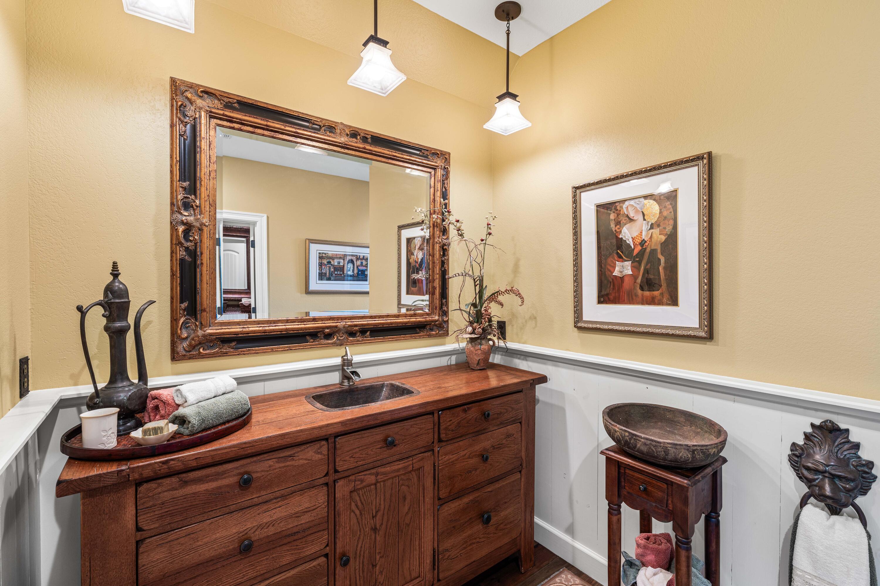 SOUNDSIDE MOORINGS - Residential