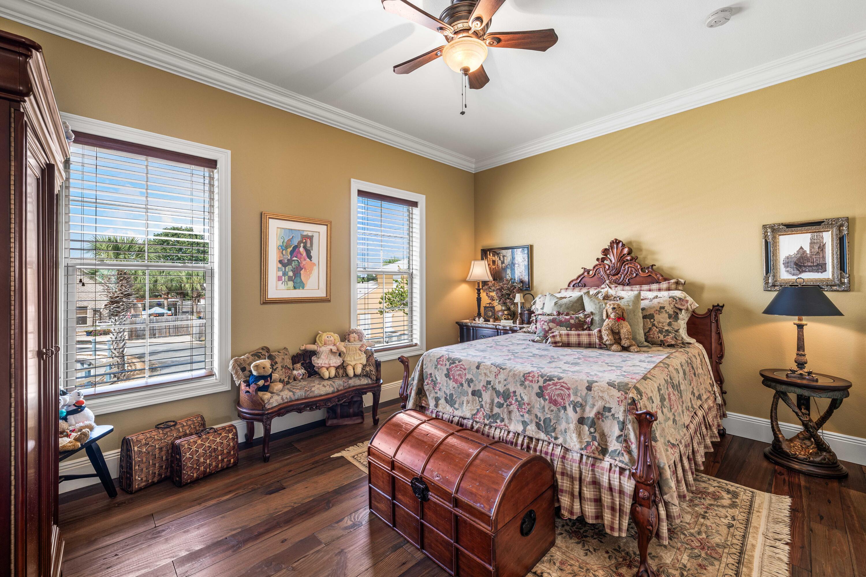 SOUNDSIDE MOORINGS - Residential