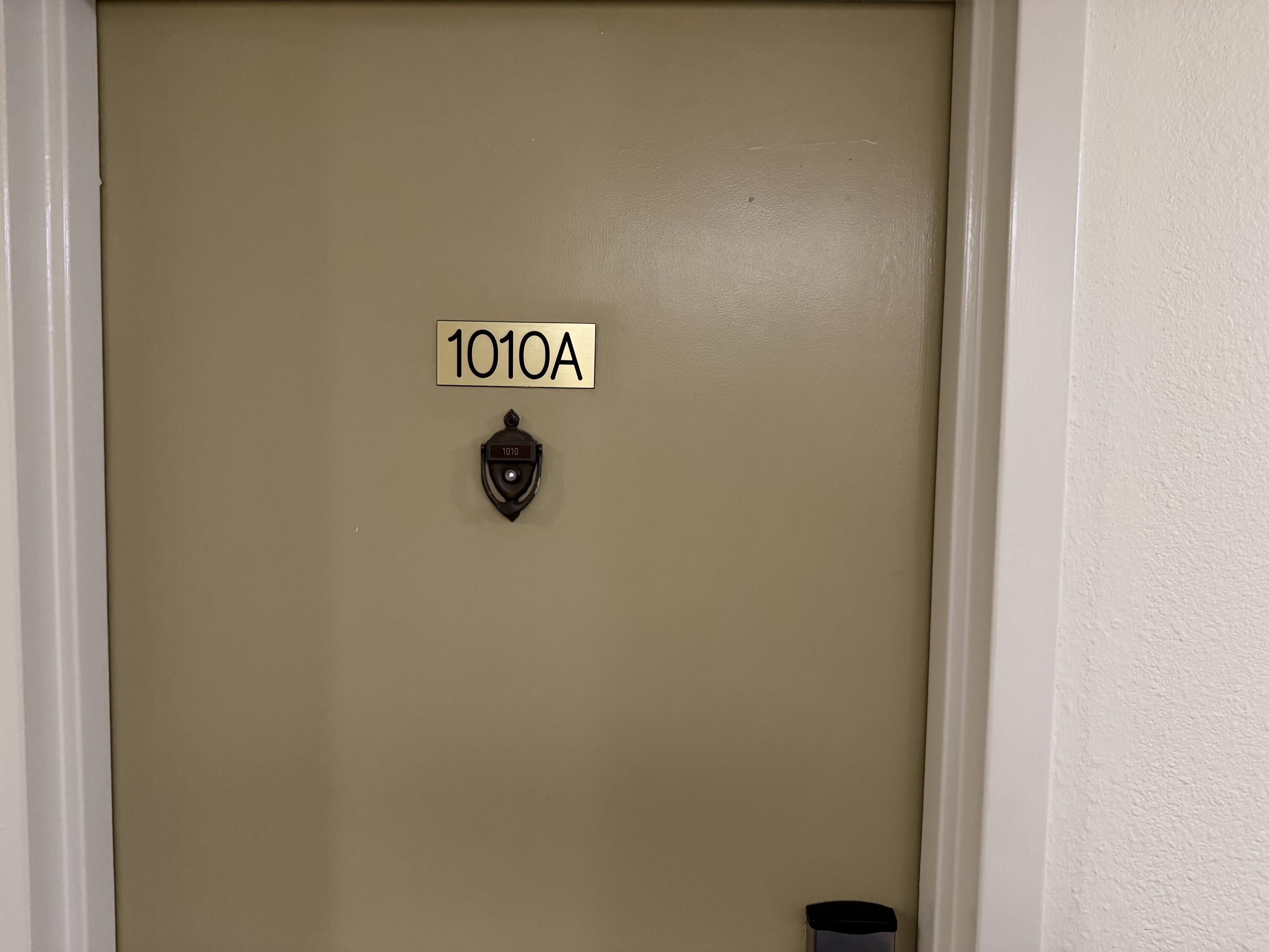 DESTIN SURFSIDE CONDO - Residential