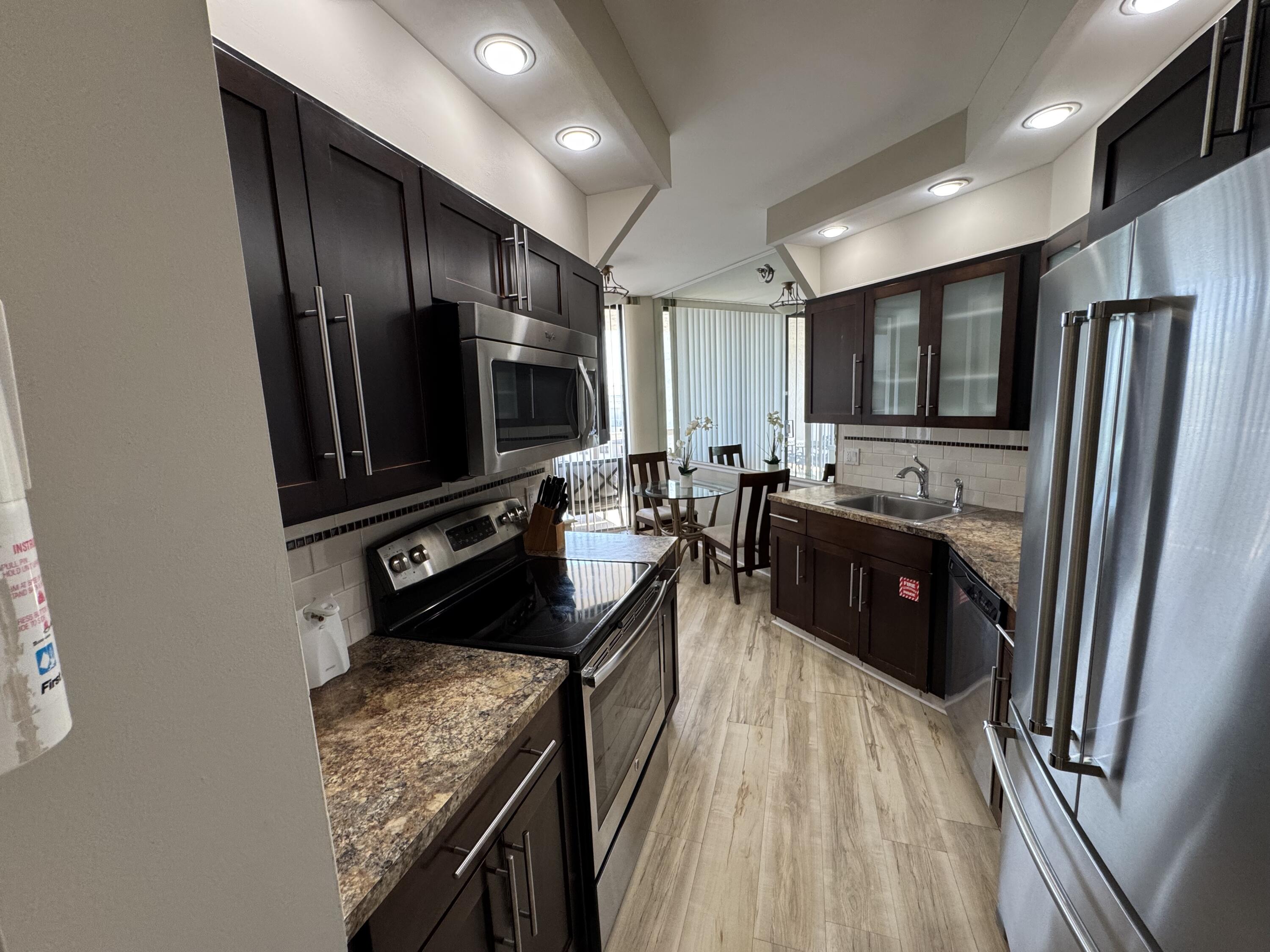 DESTIN SURFSIDE CONDO - Residential