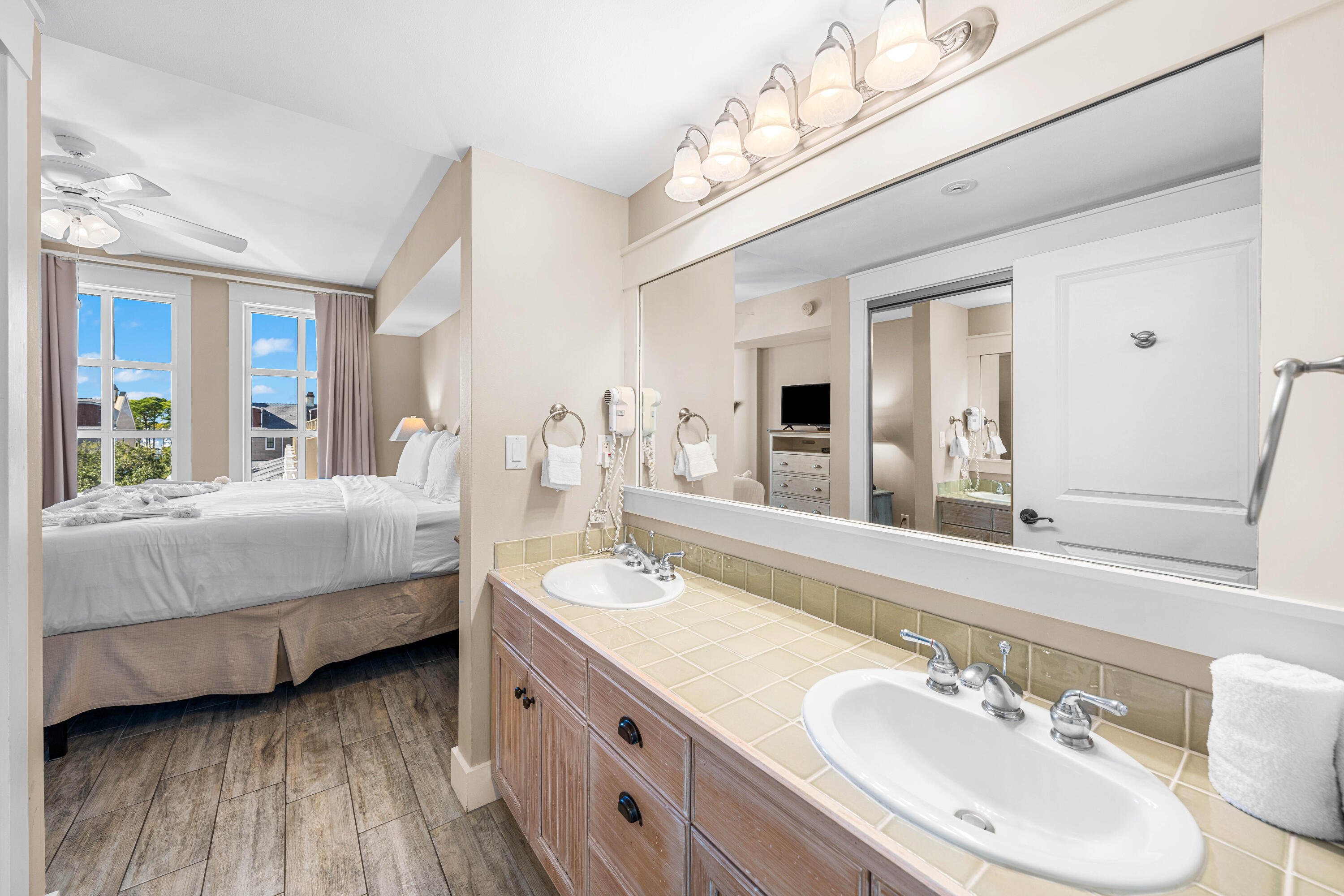 MARKET STREET INN - Residential