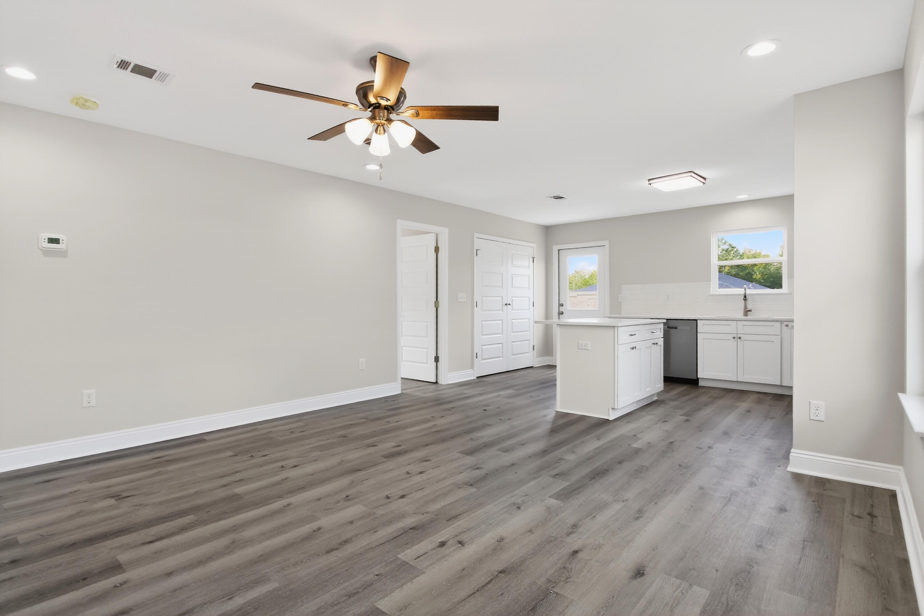 Holley Grove - Residential