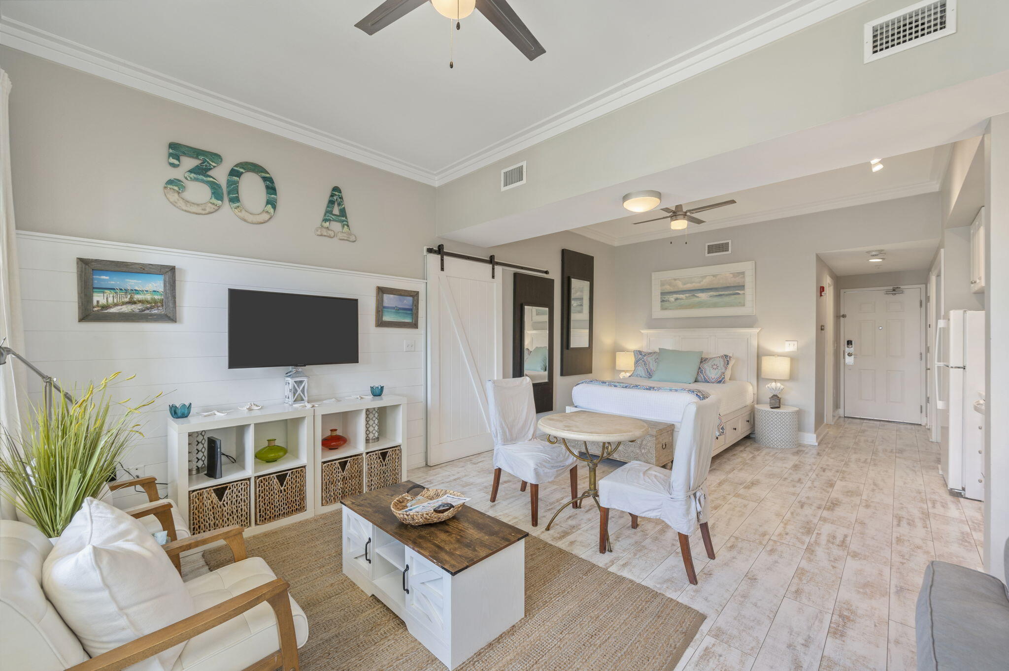 95 Laura Hamilton Boulevard 209