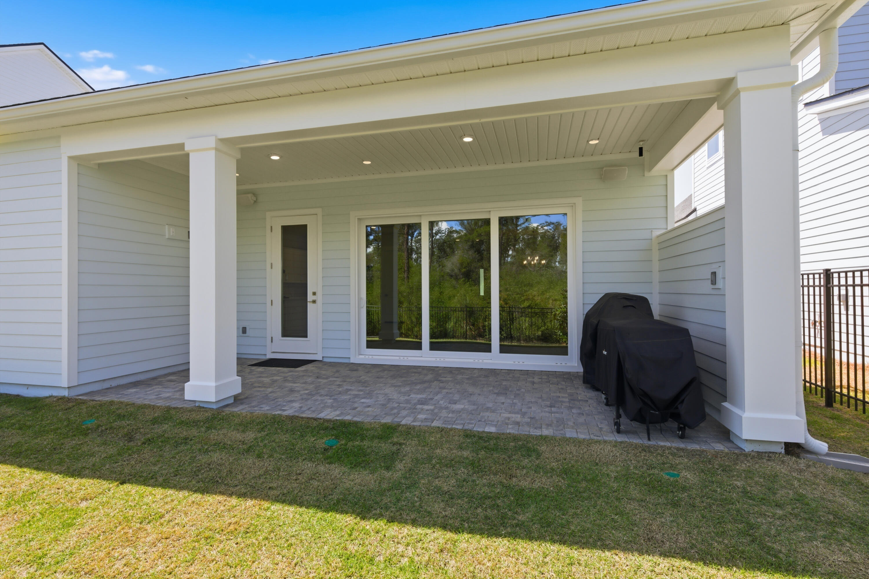 Breakwater at Ward Creek - Residential