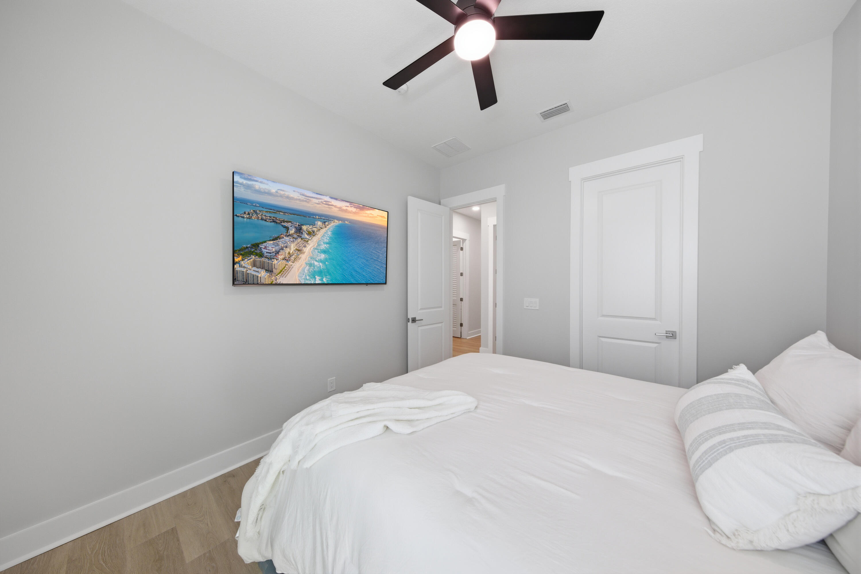 Breakwater at Ward Creek - Residential