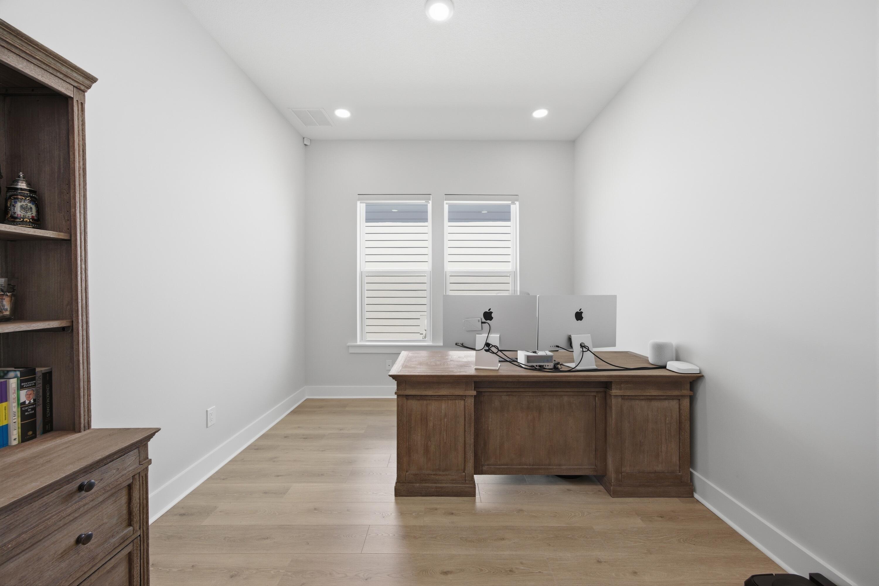 Breakwater at Ward Creek - Residential