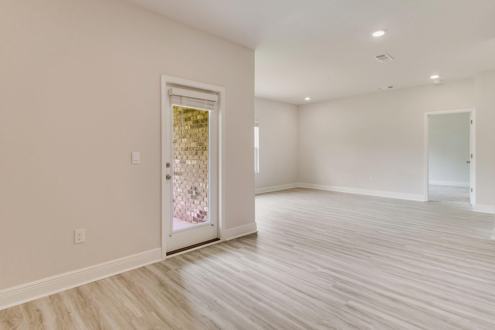 PLANTATION WOODS - Residential