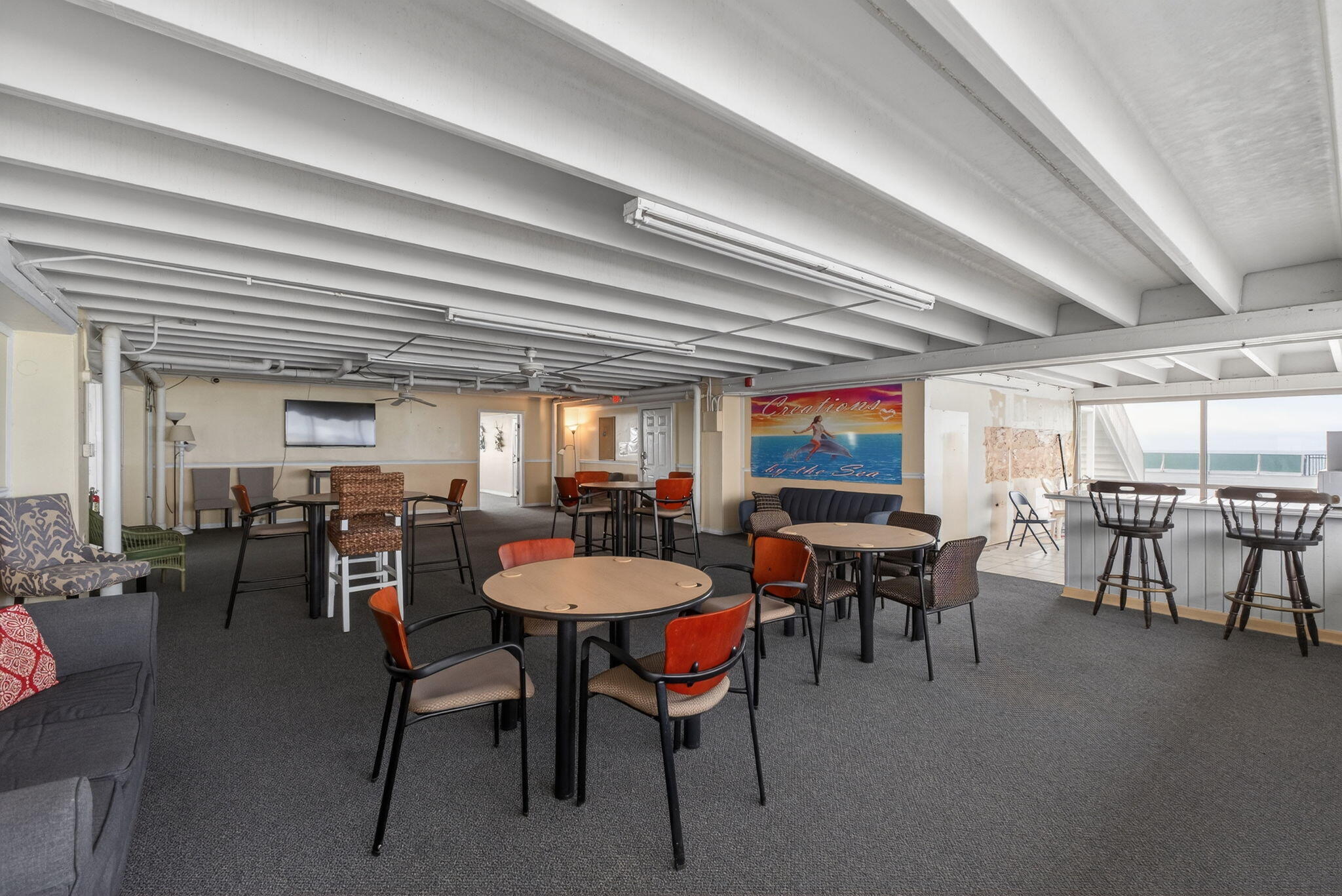 Fontainebleau Terrace - Residential