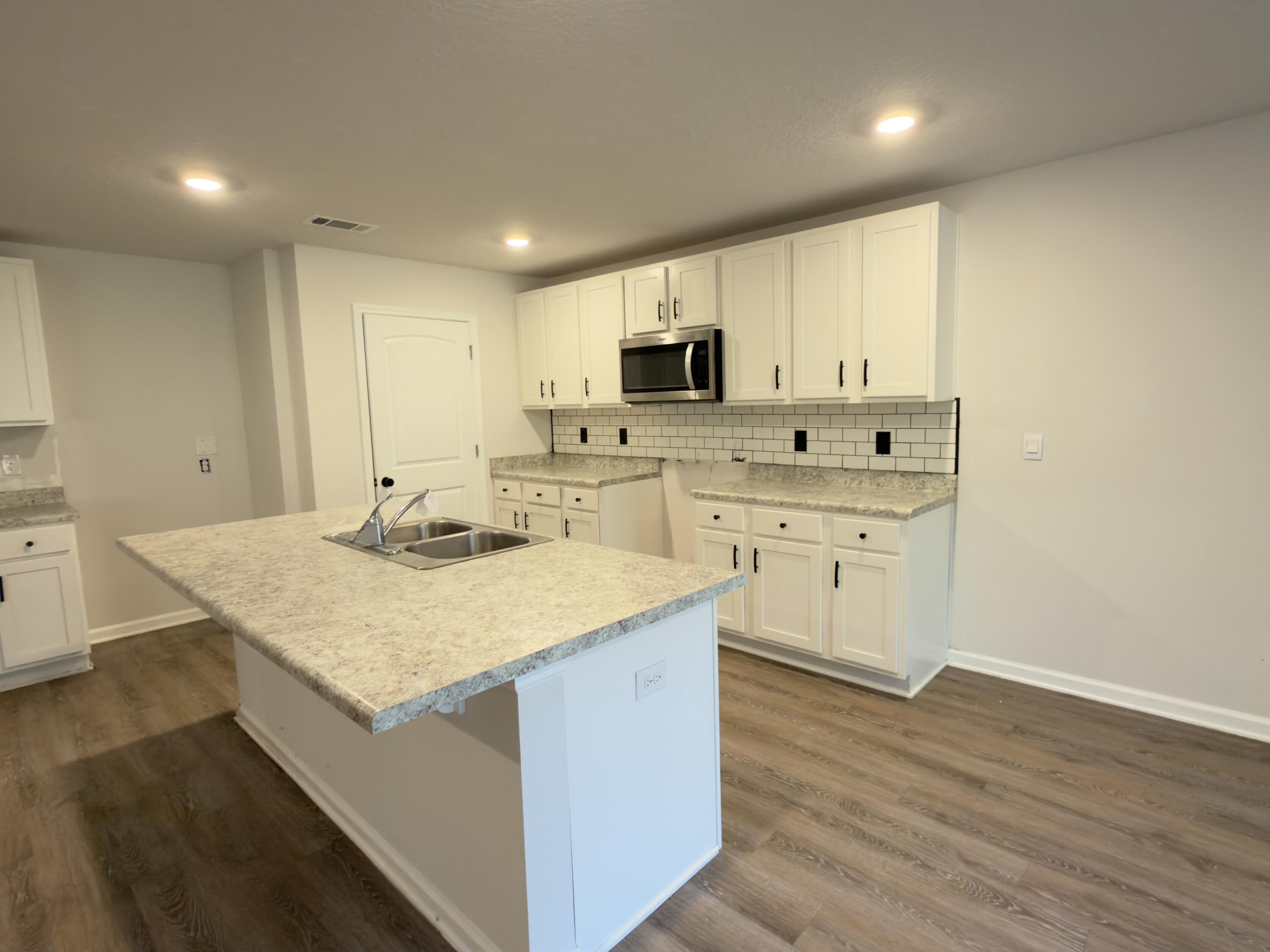 TIMBERLAND RIDGE - Residential