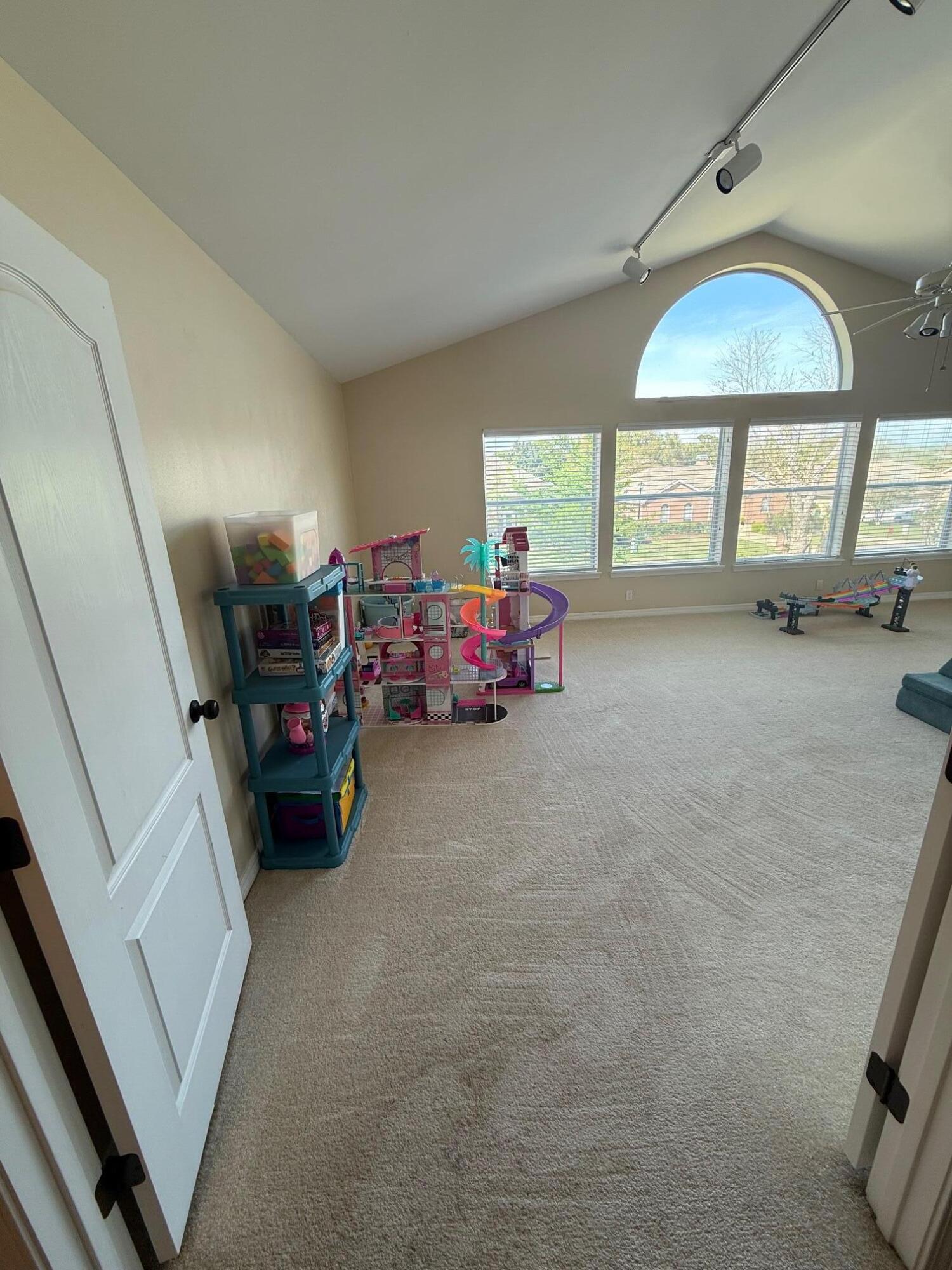 LINKS AT SHALIMAR POINTE - Residential