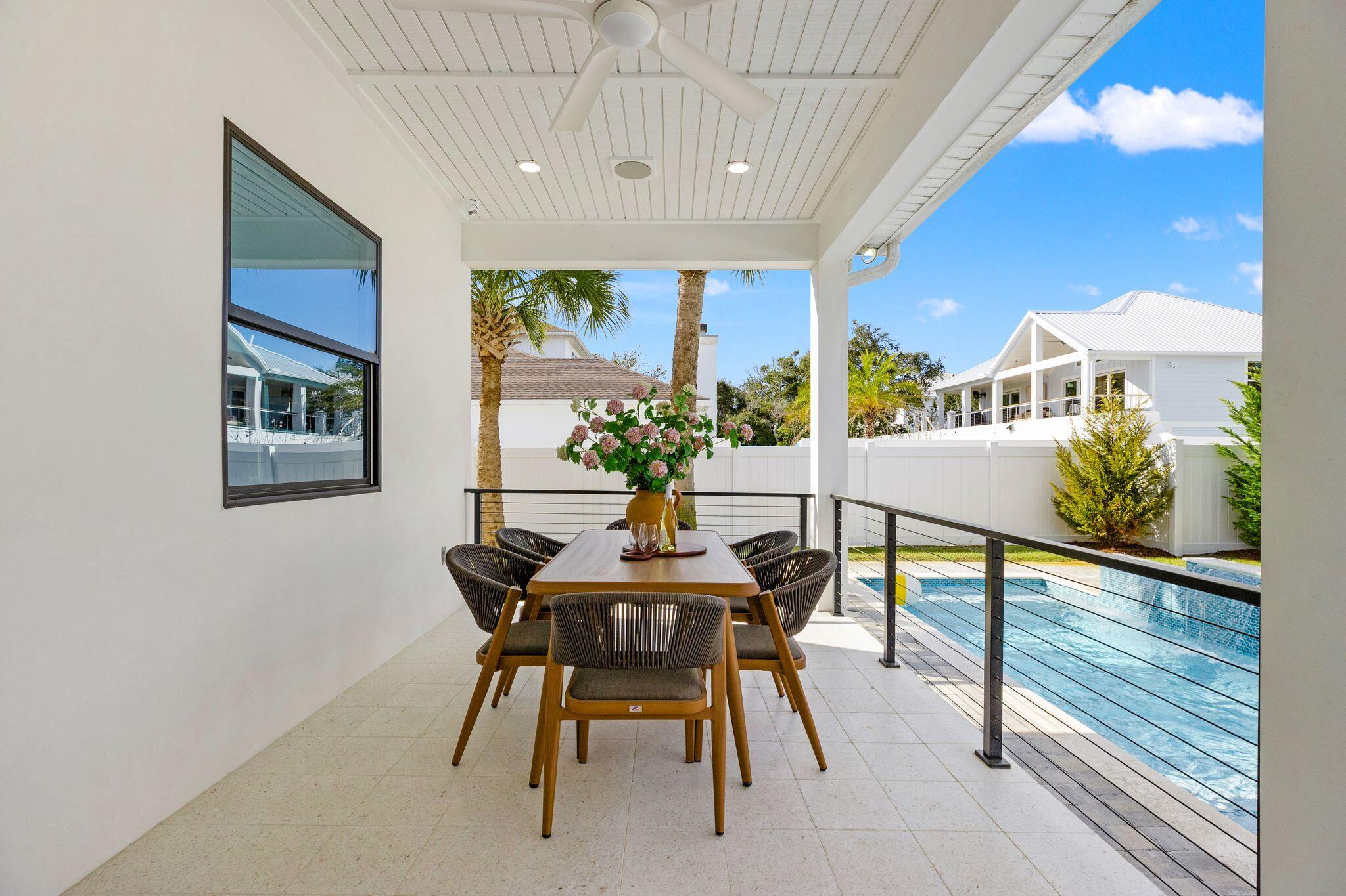 SAND CLIFFS - Residential