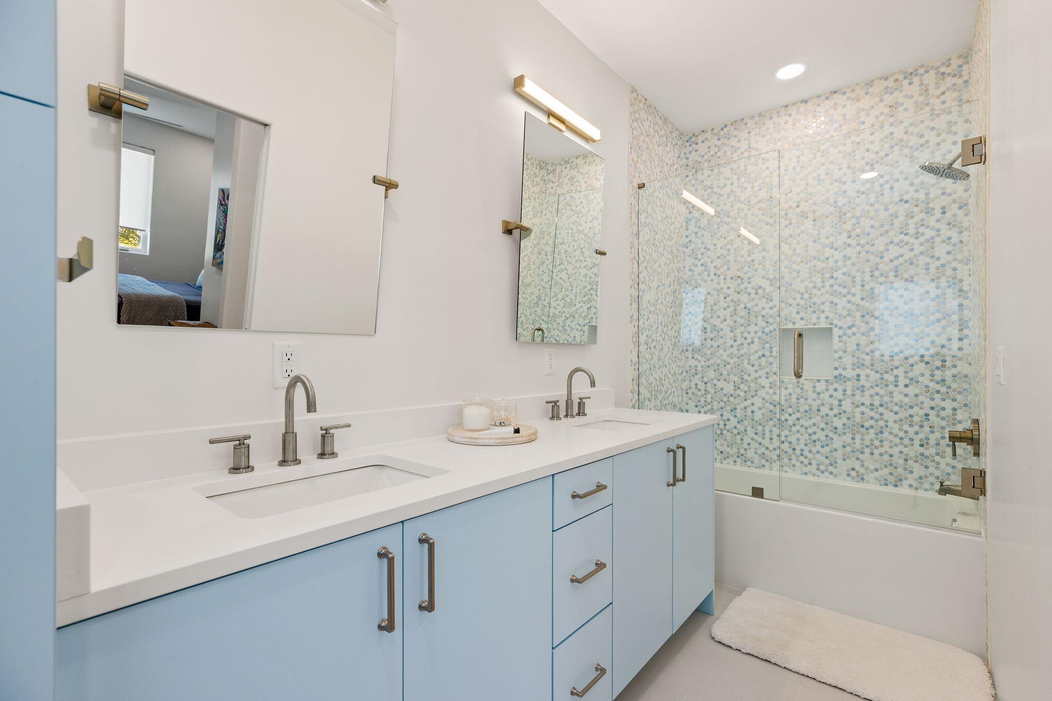 SAND CLIFFS - Residential