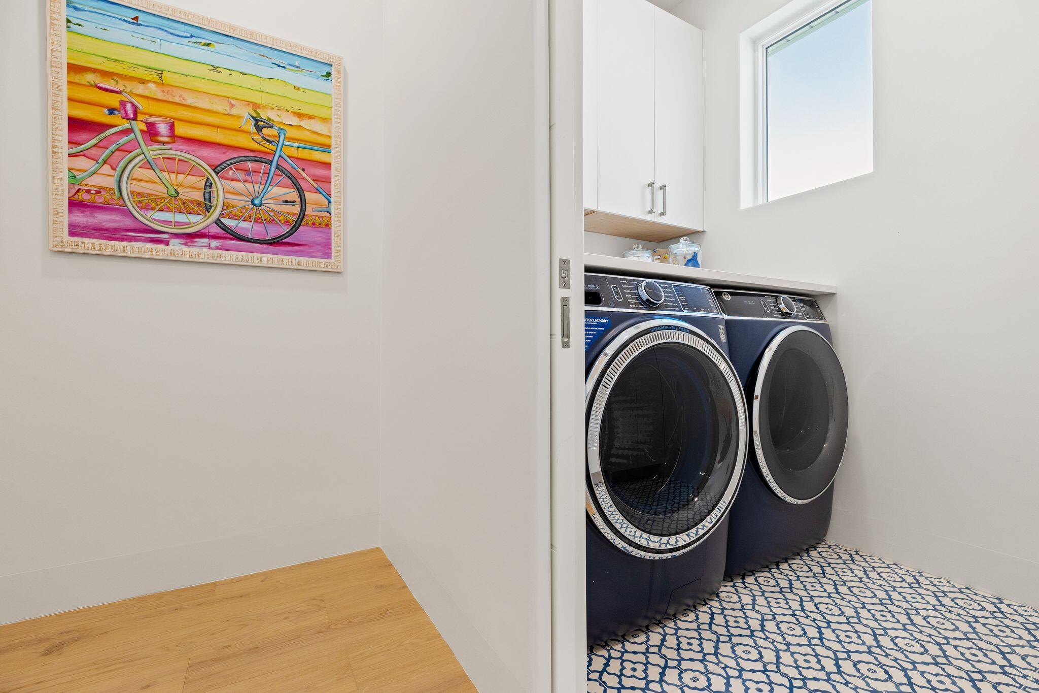 SAND CLIFFS - Residential