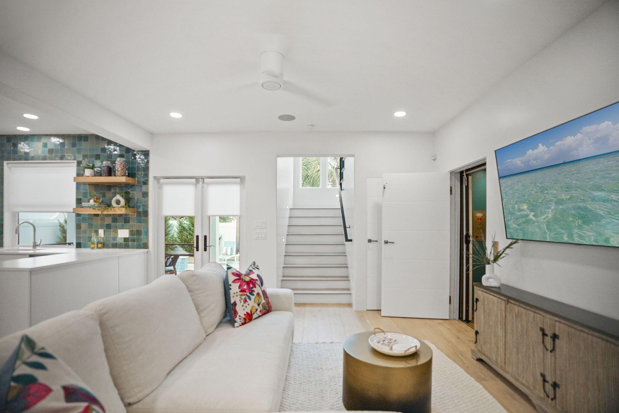 SAND CLIFFS - Residential