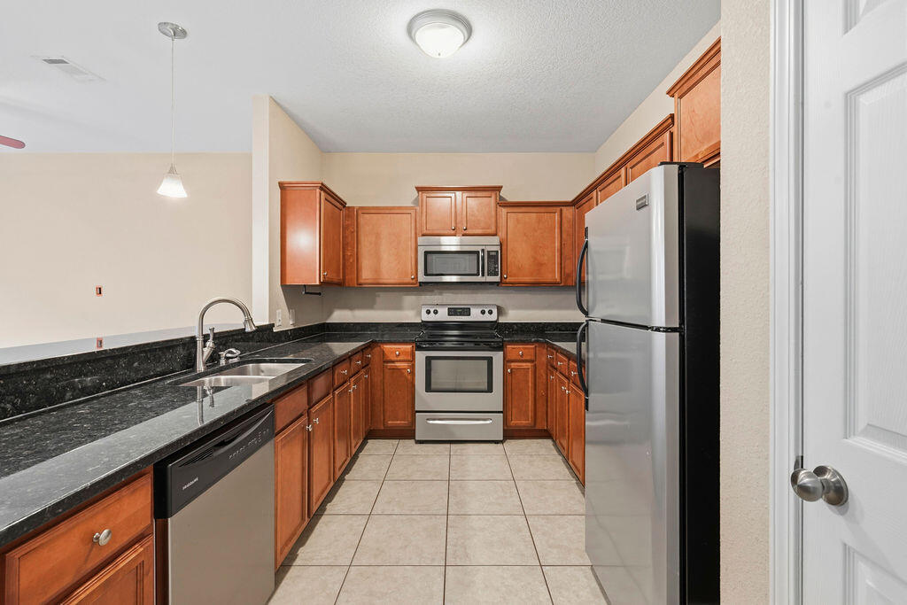 Savannah Heights T/H - Residential