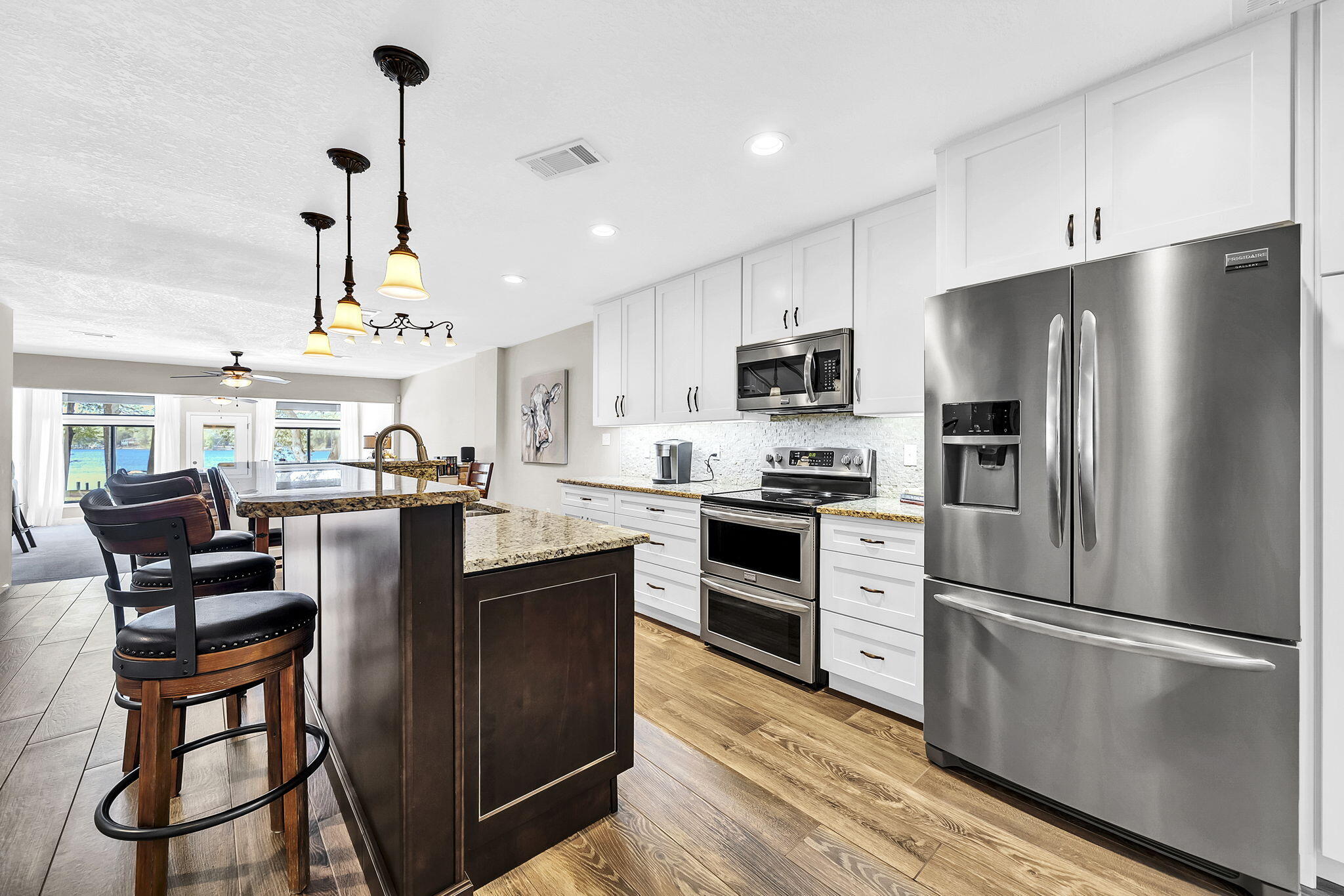 WATER OAKS 2 T/H - Residential