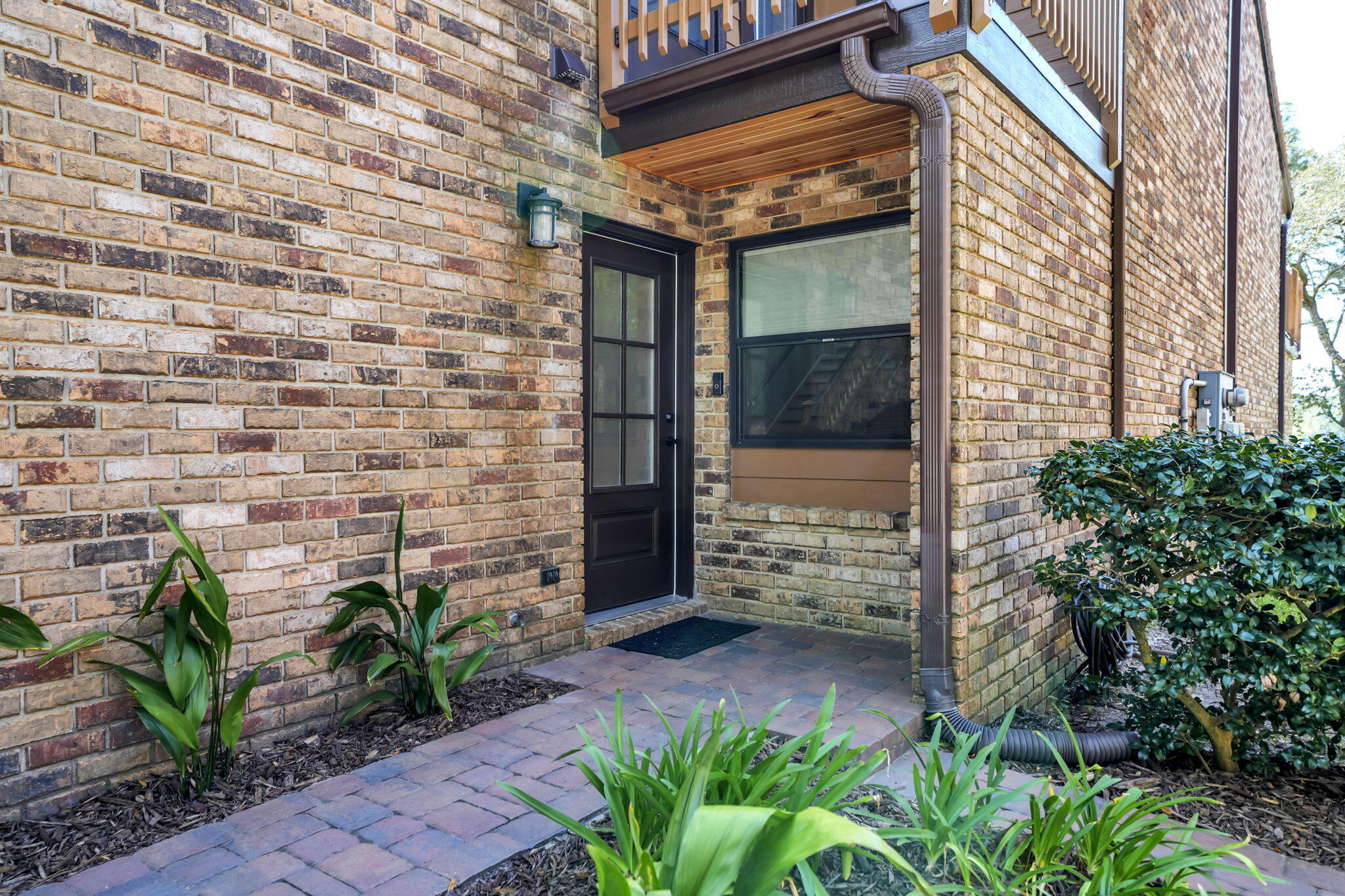 WATER OAKS 2 T/H - Residential