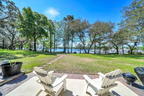 200 Regatta Drive 200 Niceville FL 32578