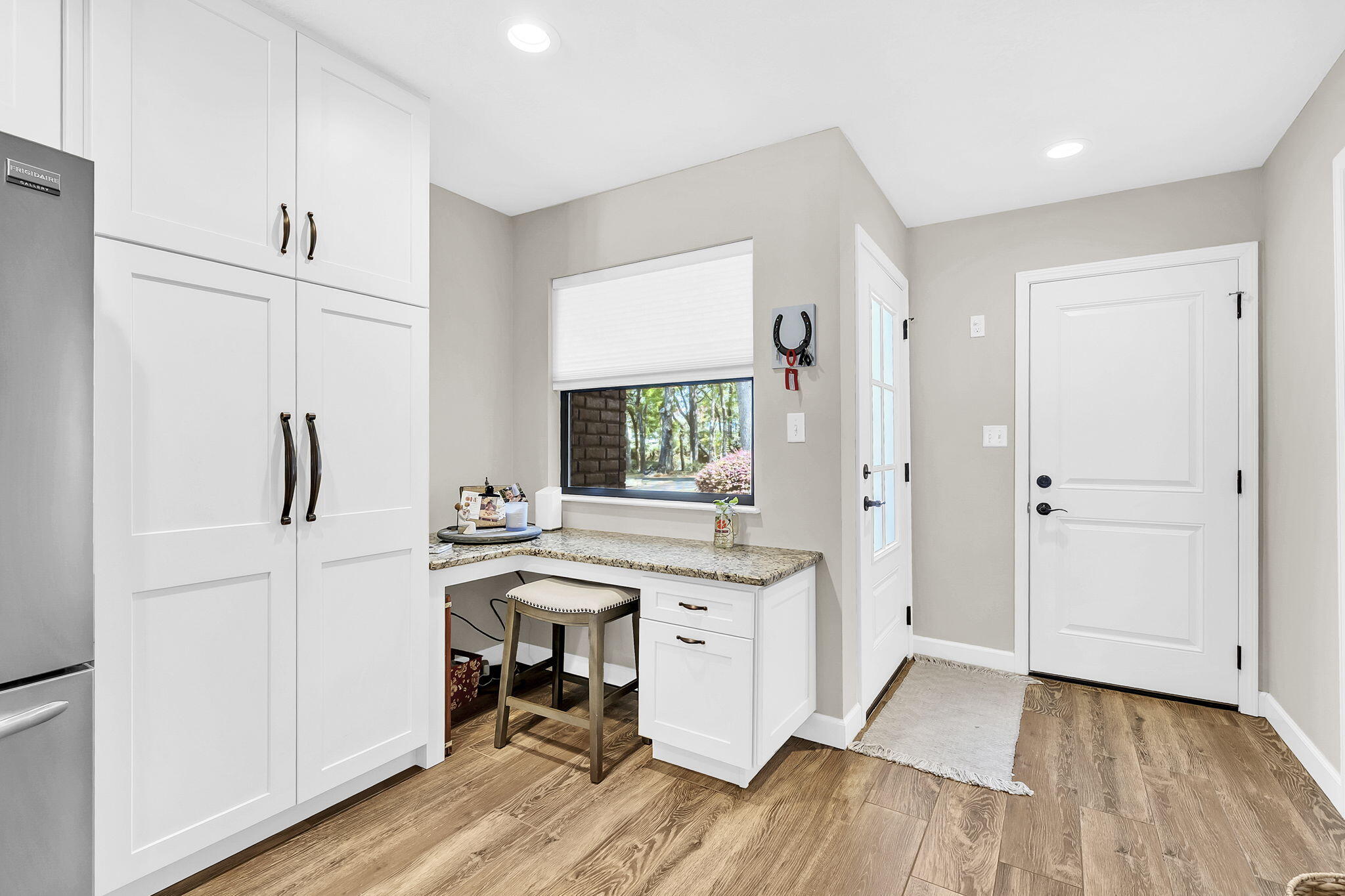 WATER OAKS 2 T/H - Residential