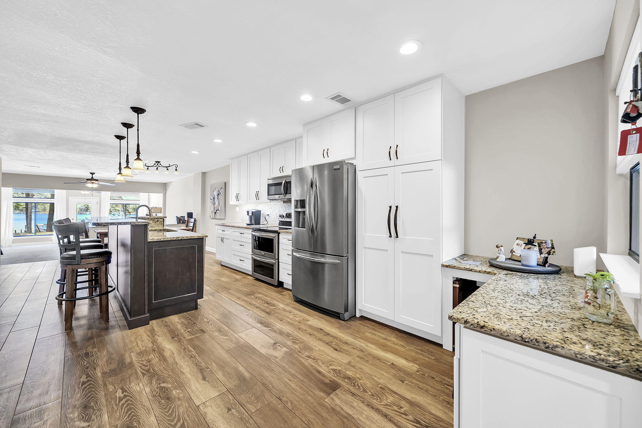 WATER OAKS 2 T/H - Residential