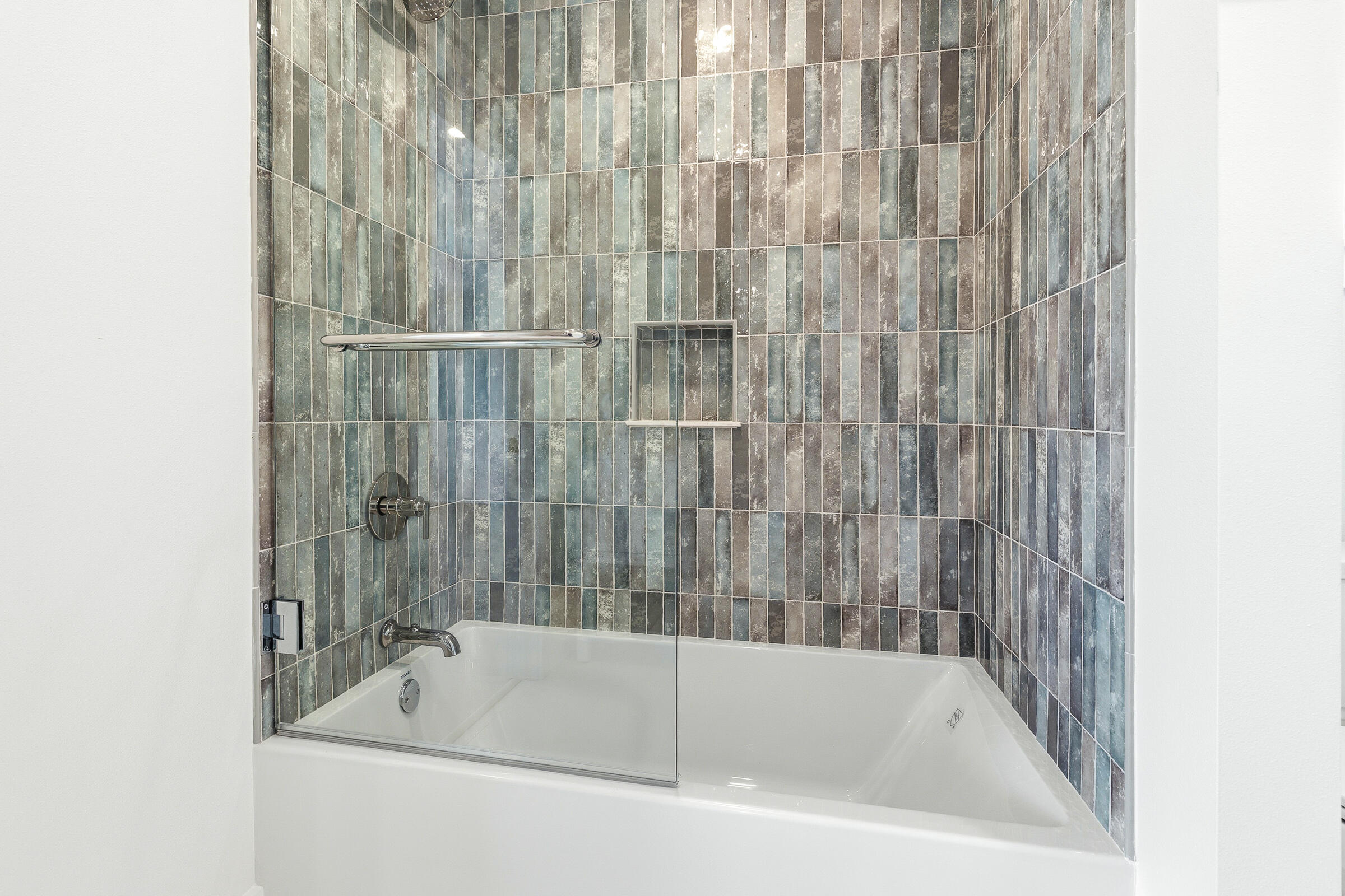 PELICAN BAY S/D - Residential