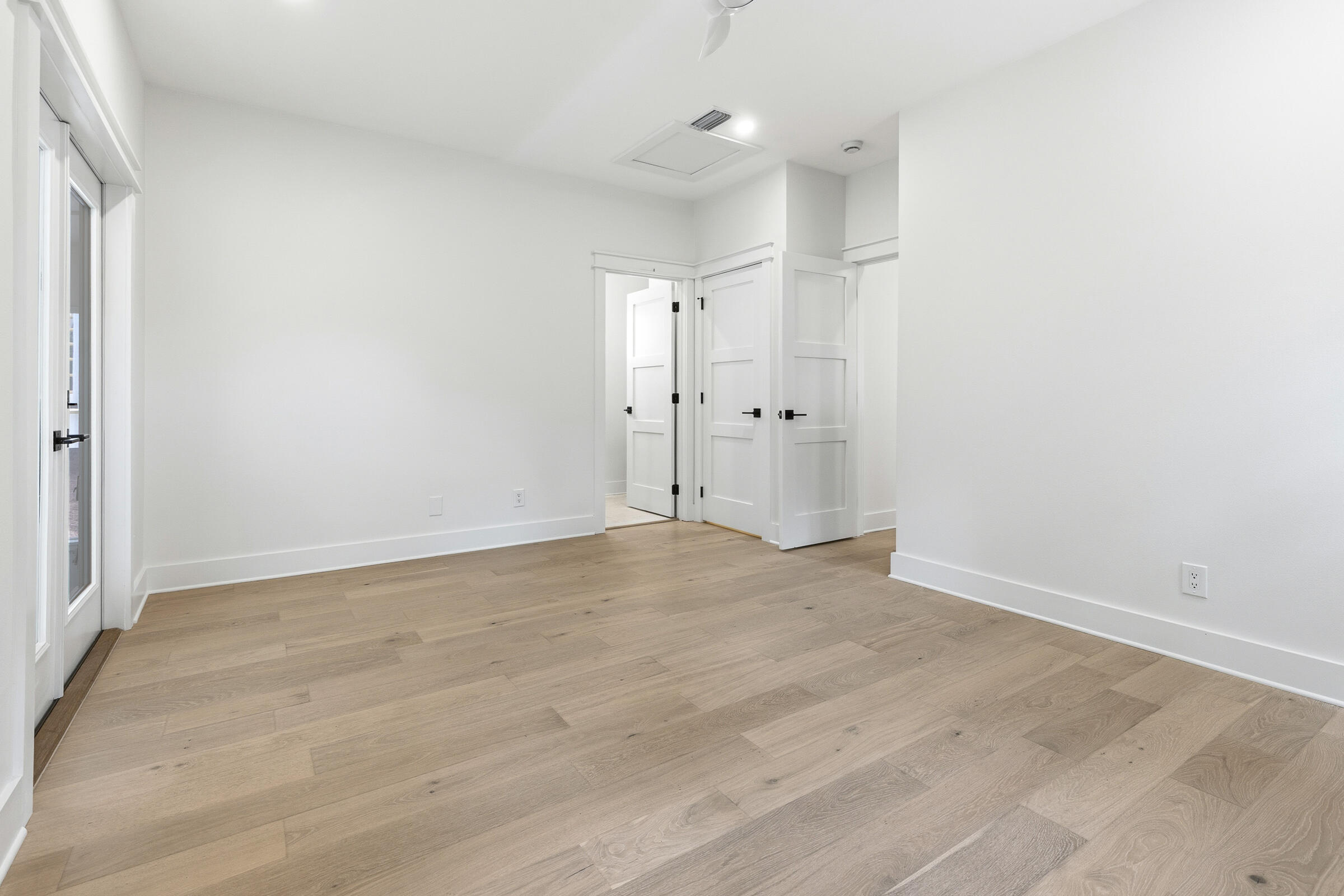 PELICAN BAY S/D - Residential