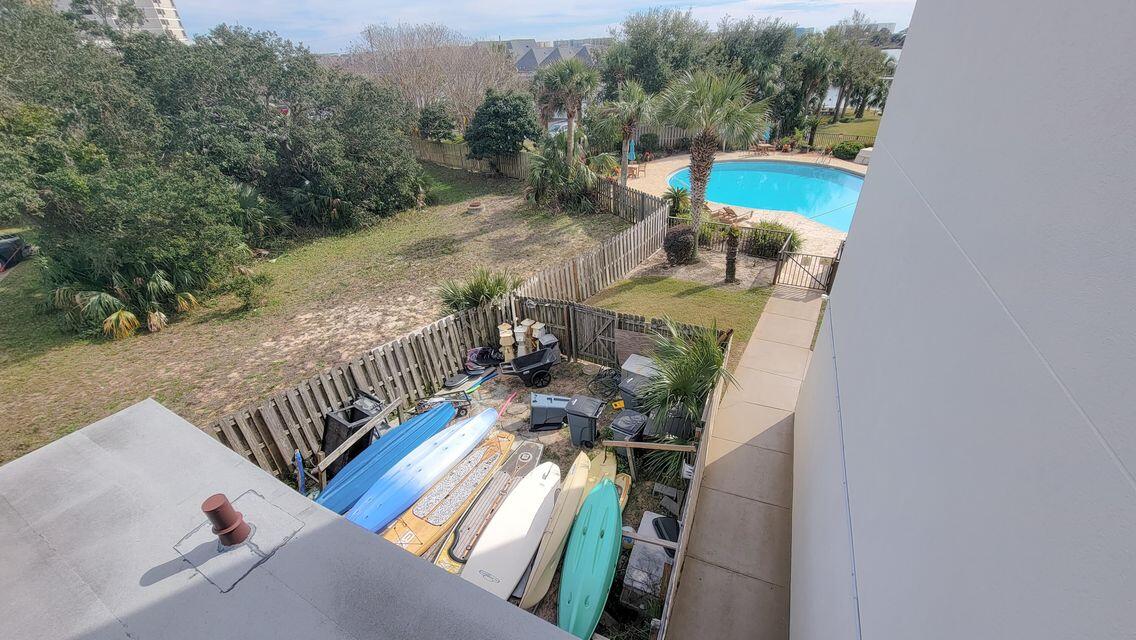 PIRATES BAY PH 1 - Residential