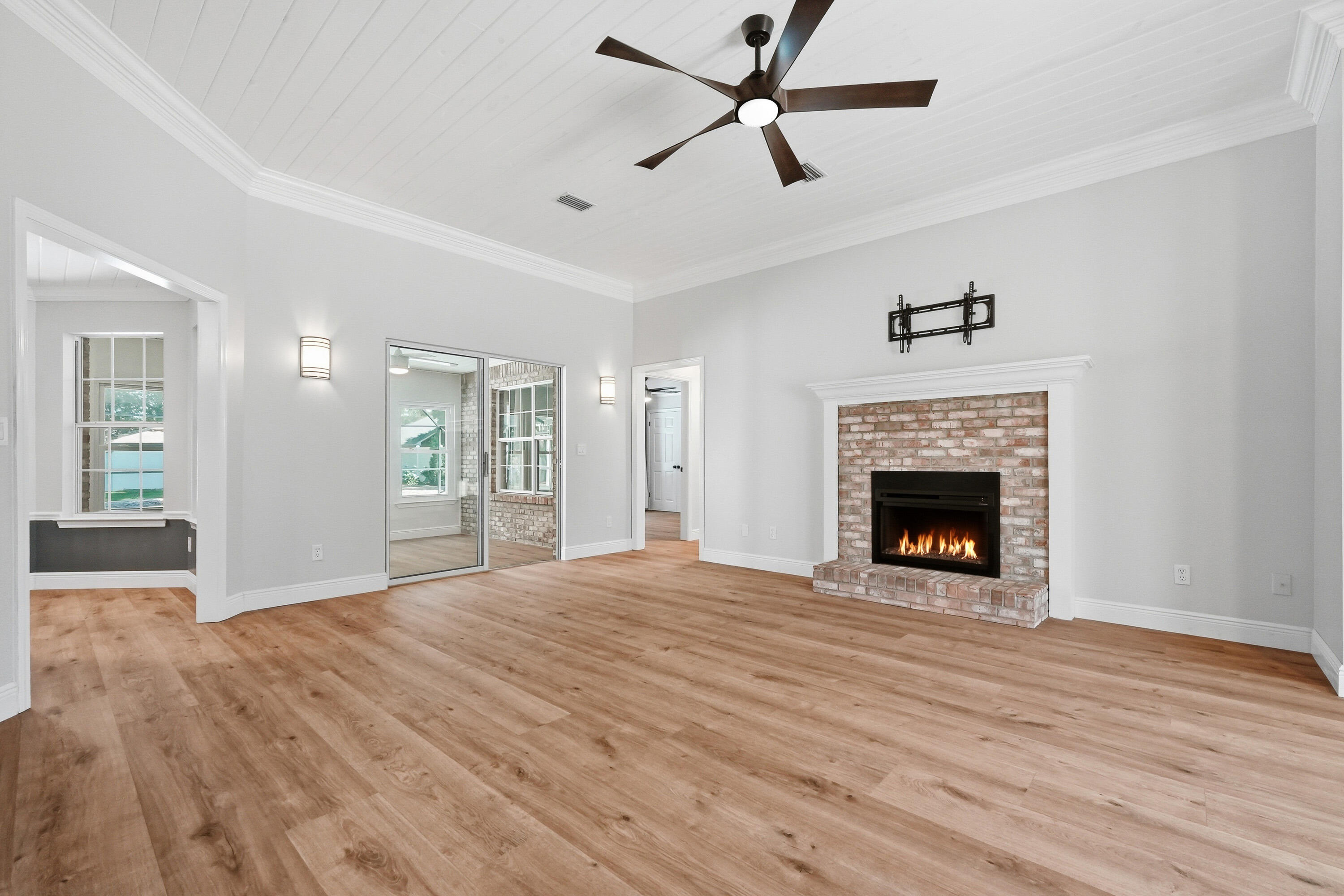 QUAIL TRAIL 2 - Residential
