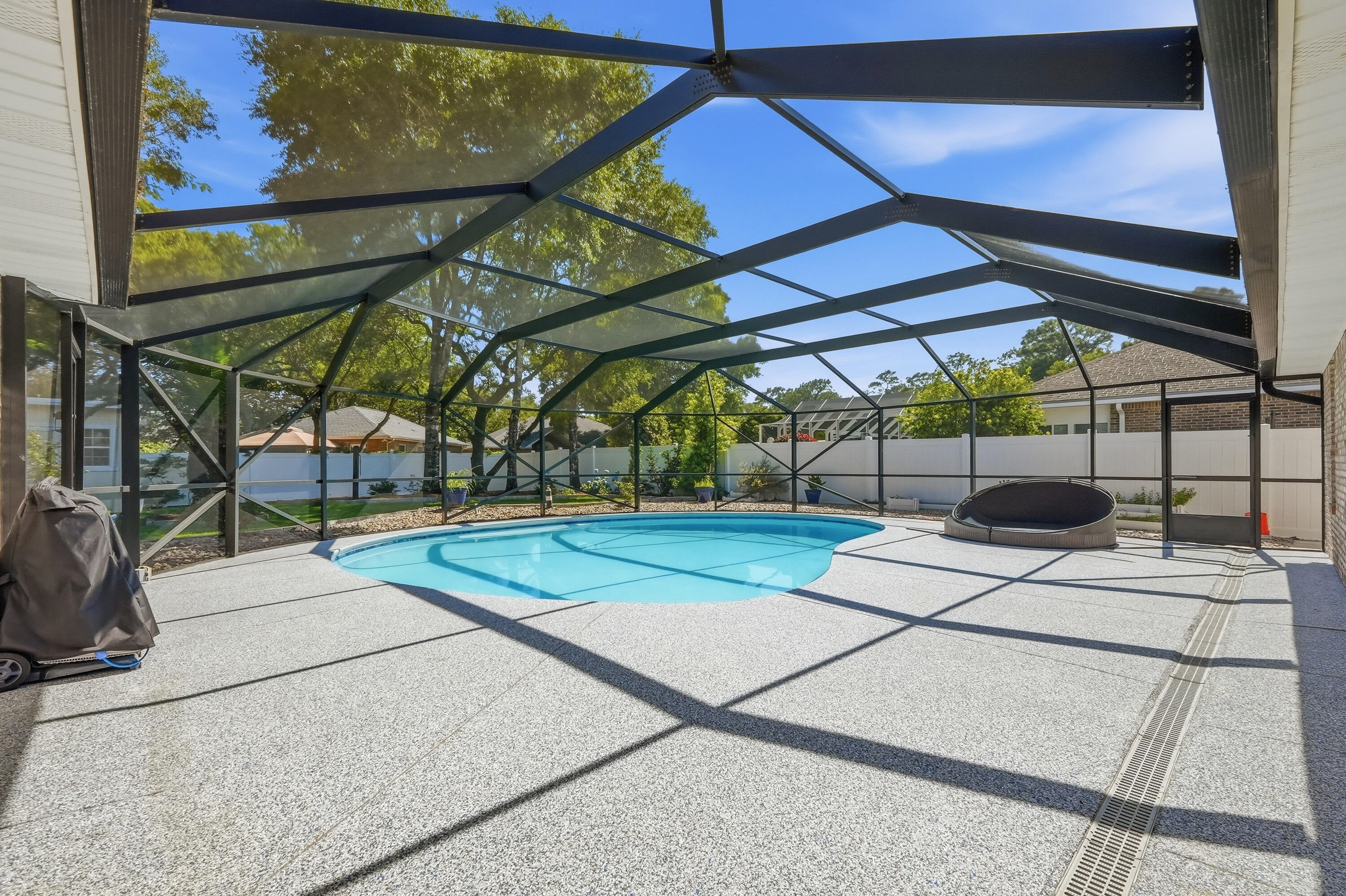 QUAIL TRAIL 2 - Residential