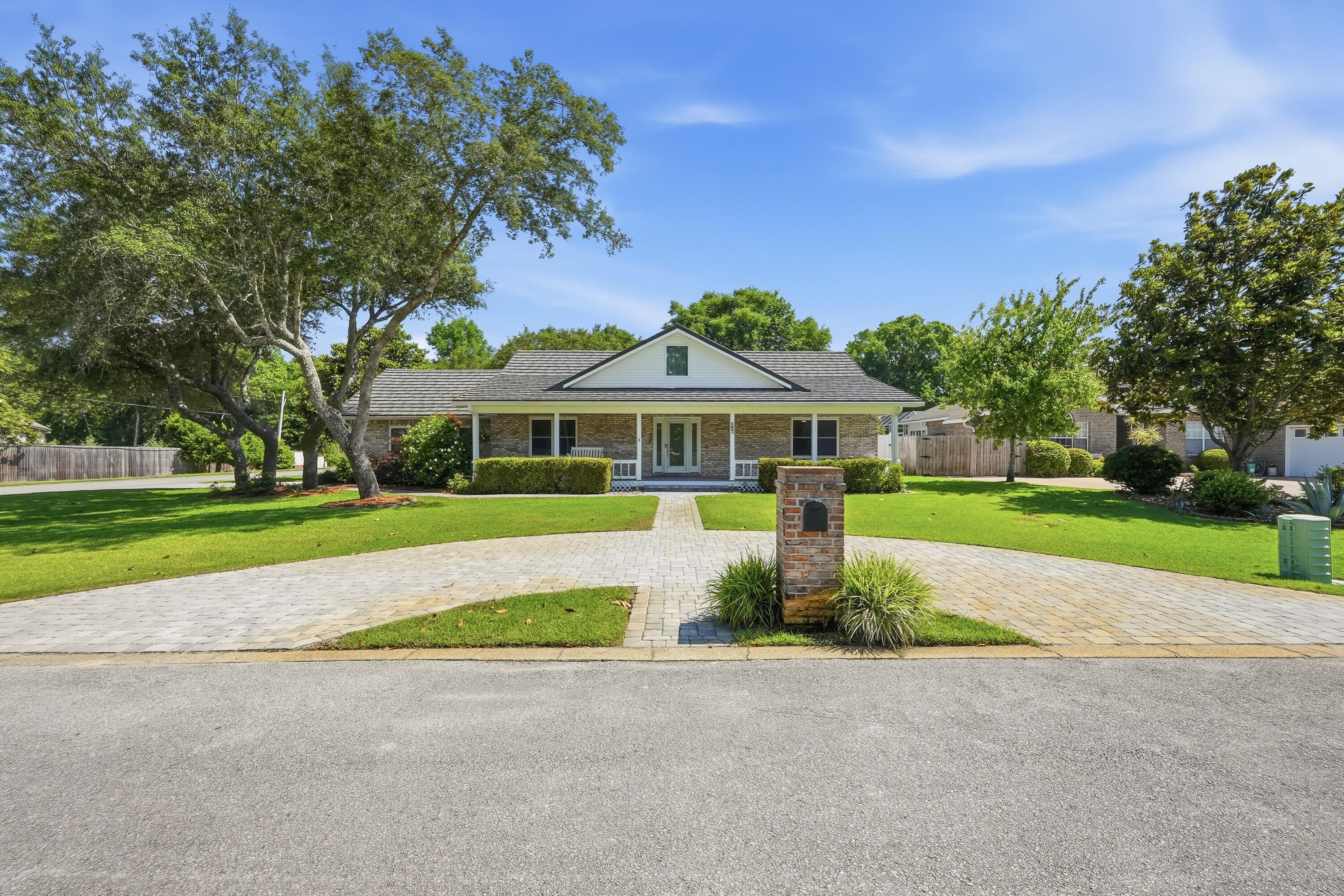 QUAIL TRAIL 2 - Residential