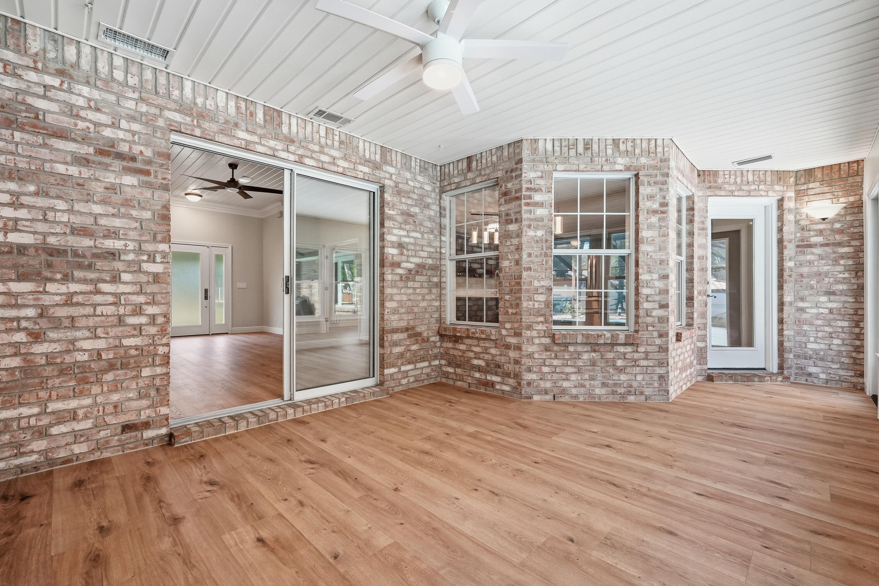 QUAIL TRAIL 2 - Residential
