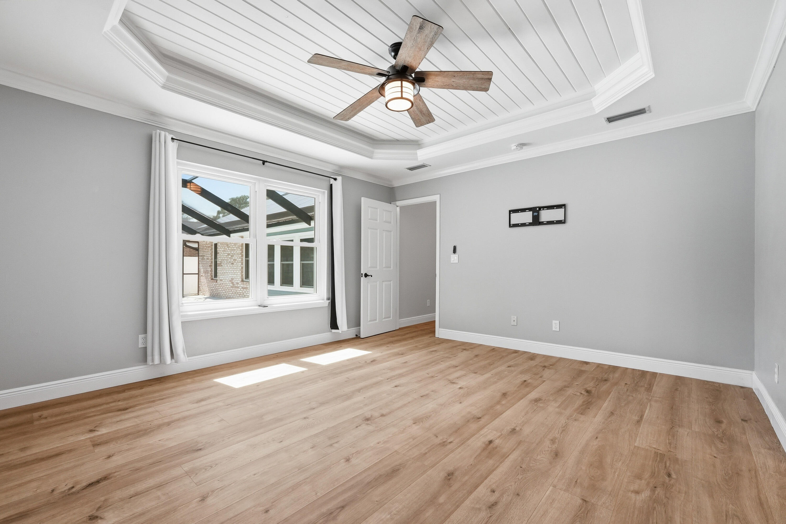 QUAIL TRAIL 2 - Residential