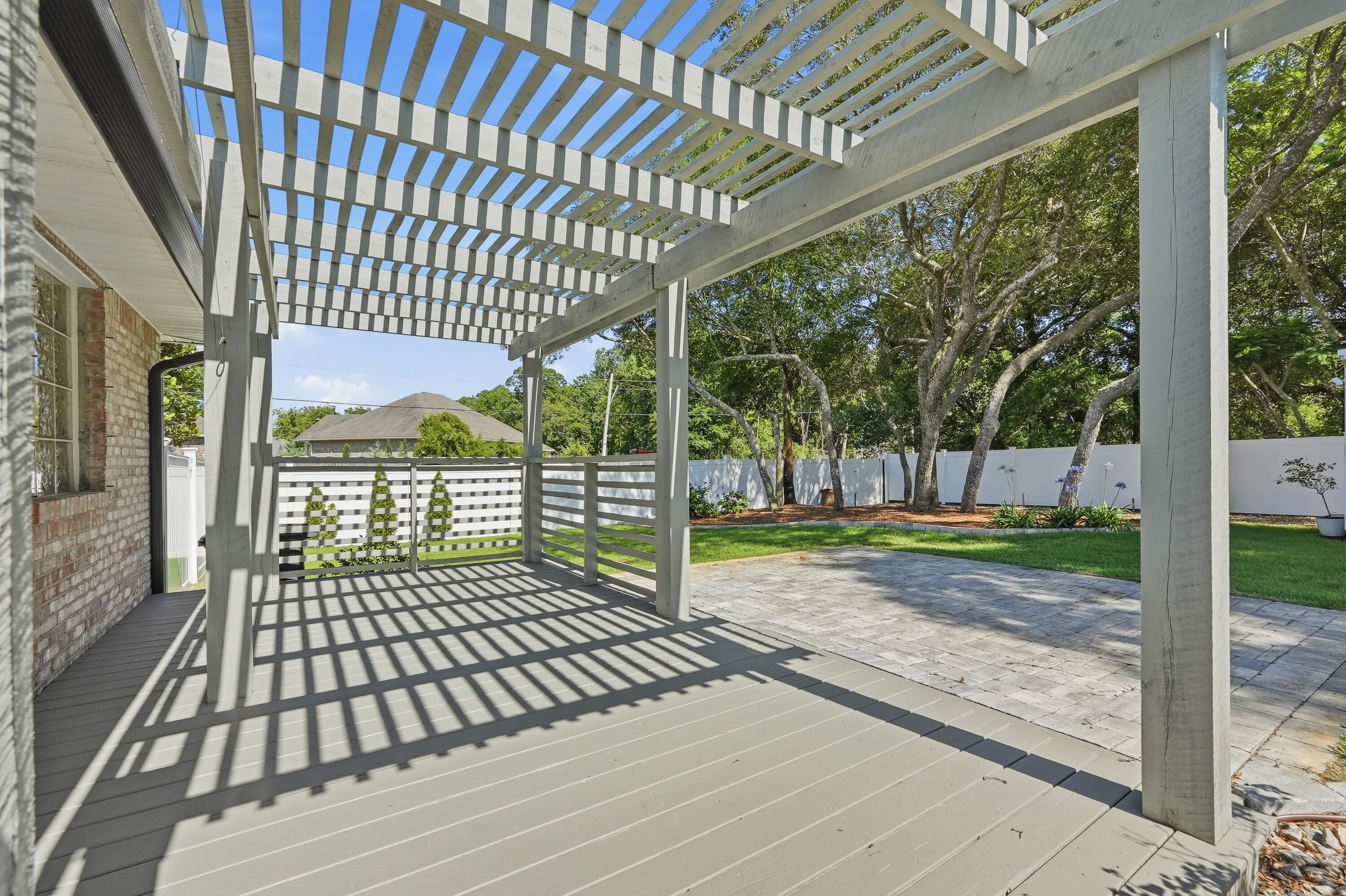 QUAIL TRAIL 2 - Residential