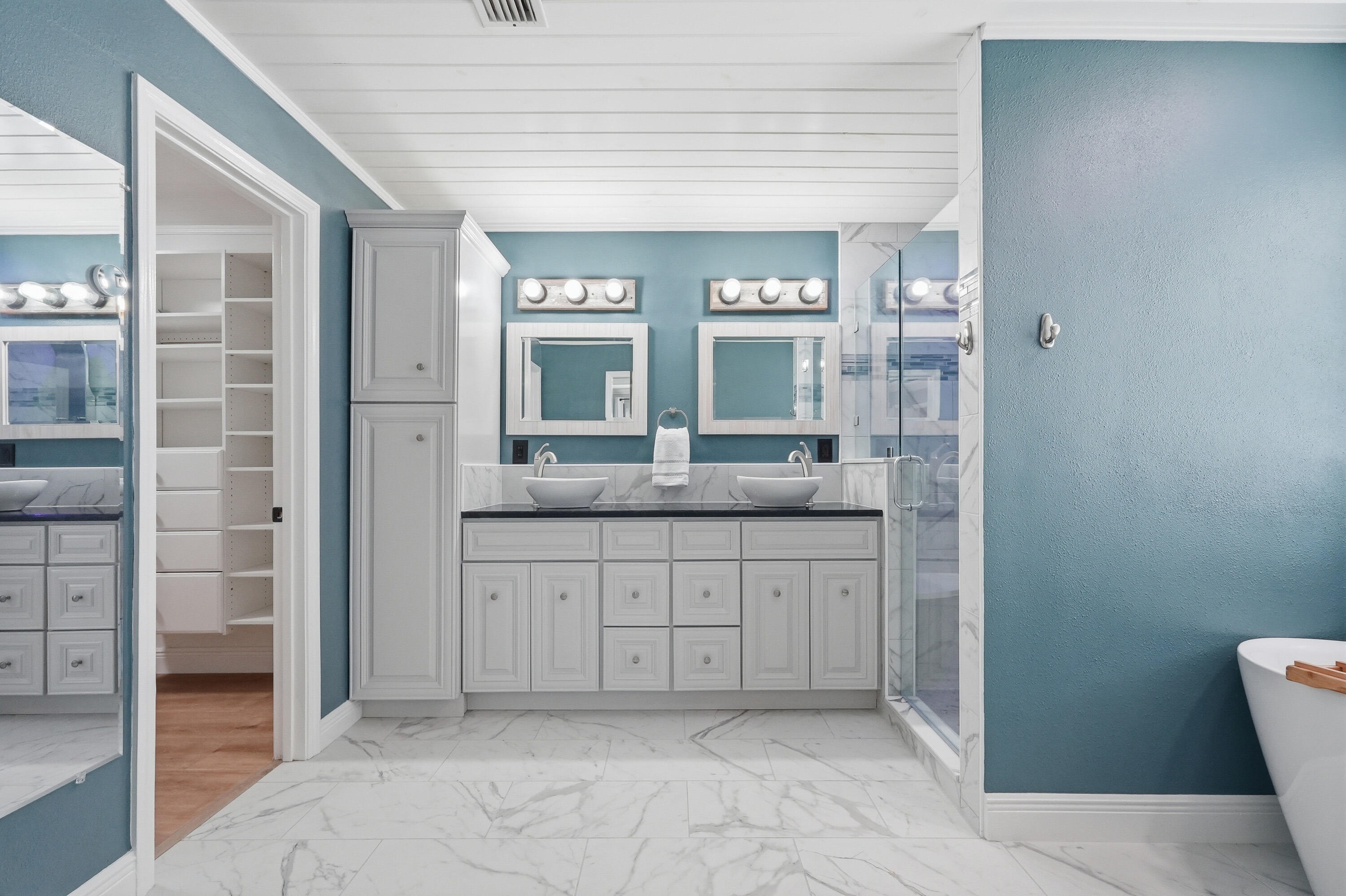 QUAIL TRAIL 2 - Residential
