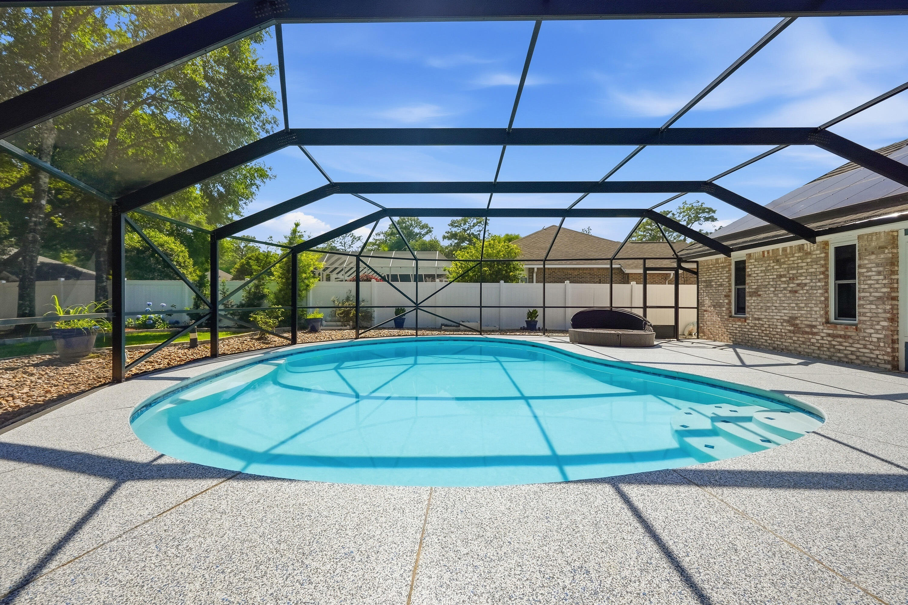 QUAIL TRAIL 2 - Residential