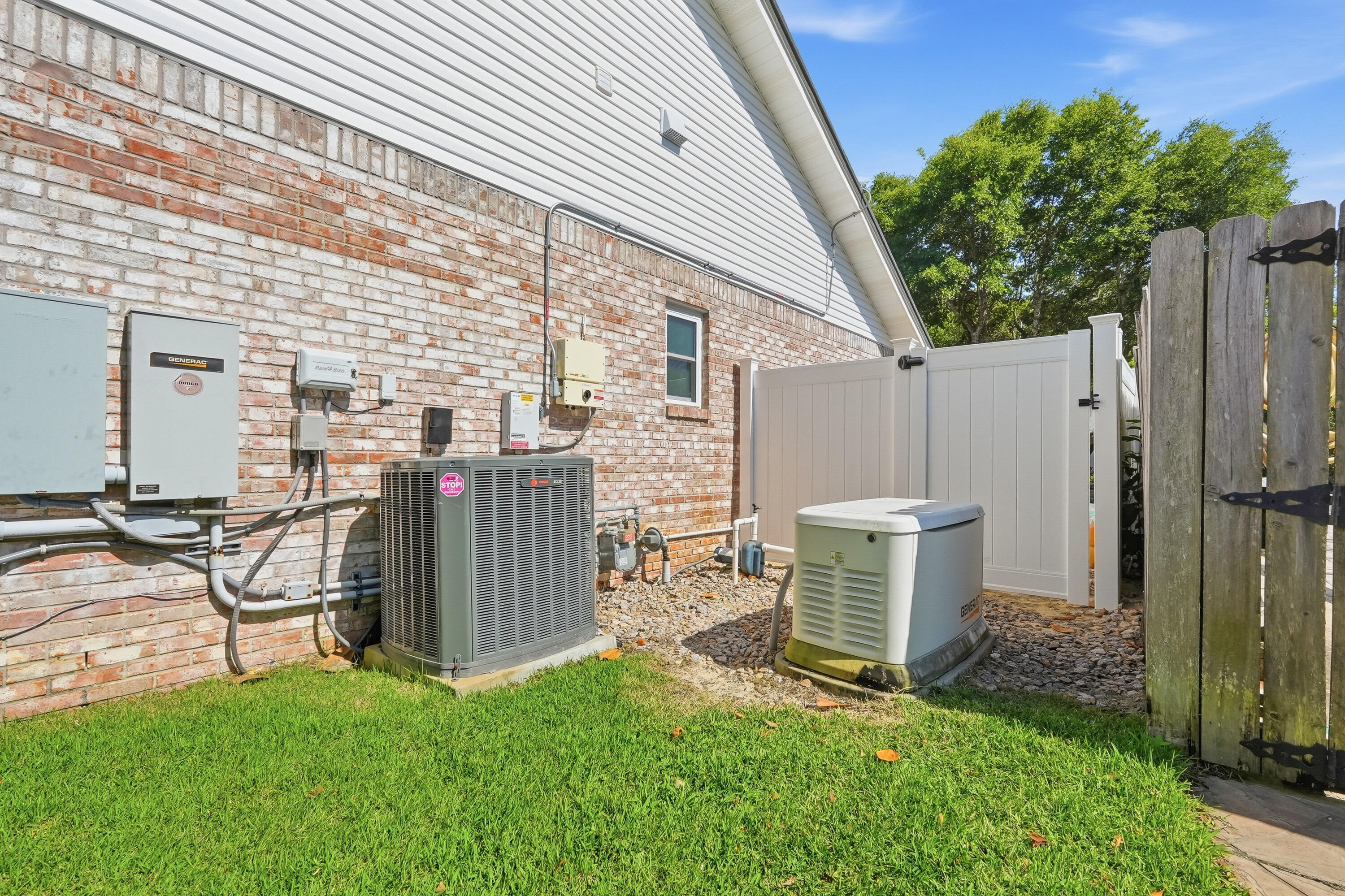 QUAIL TRAIL 2 - Residential