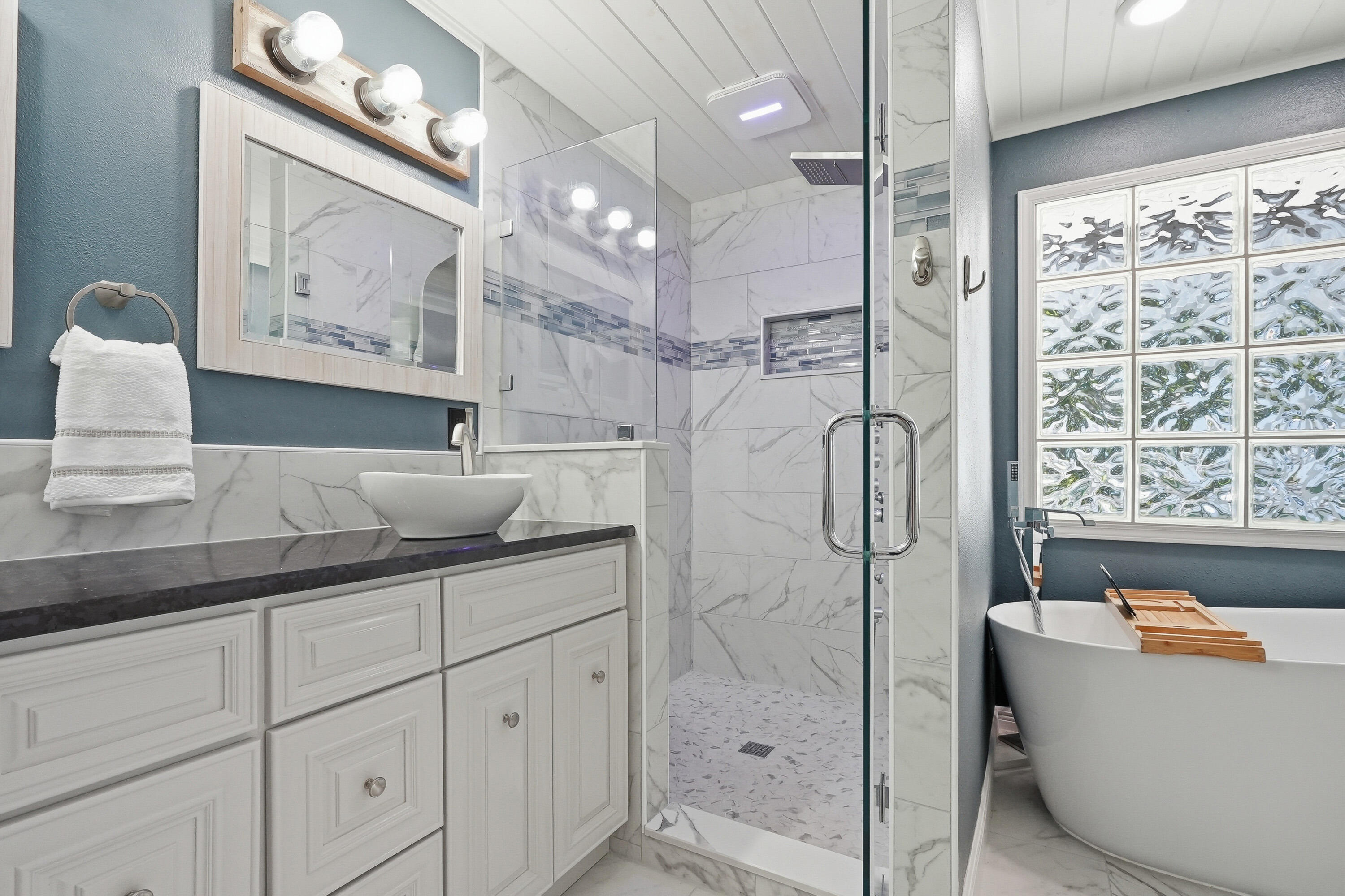 QUAIL TRAIL 2 - Residential