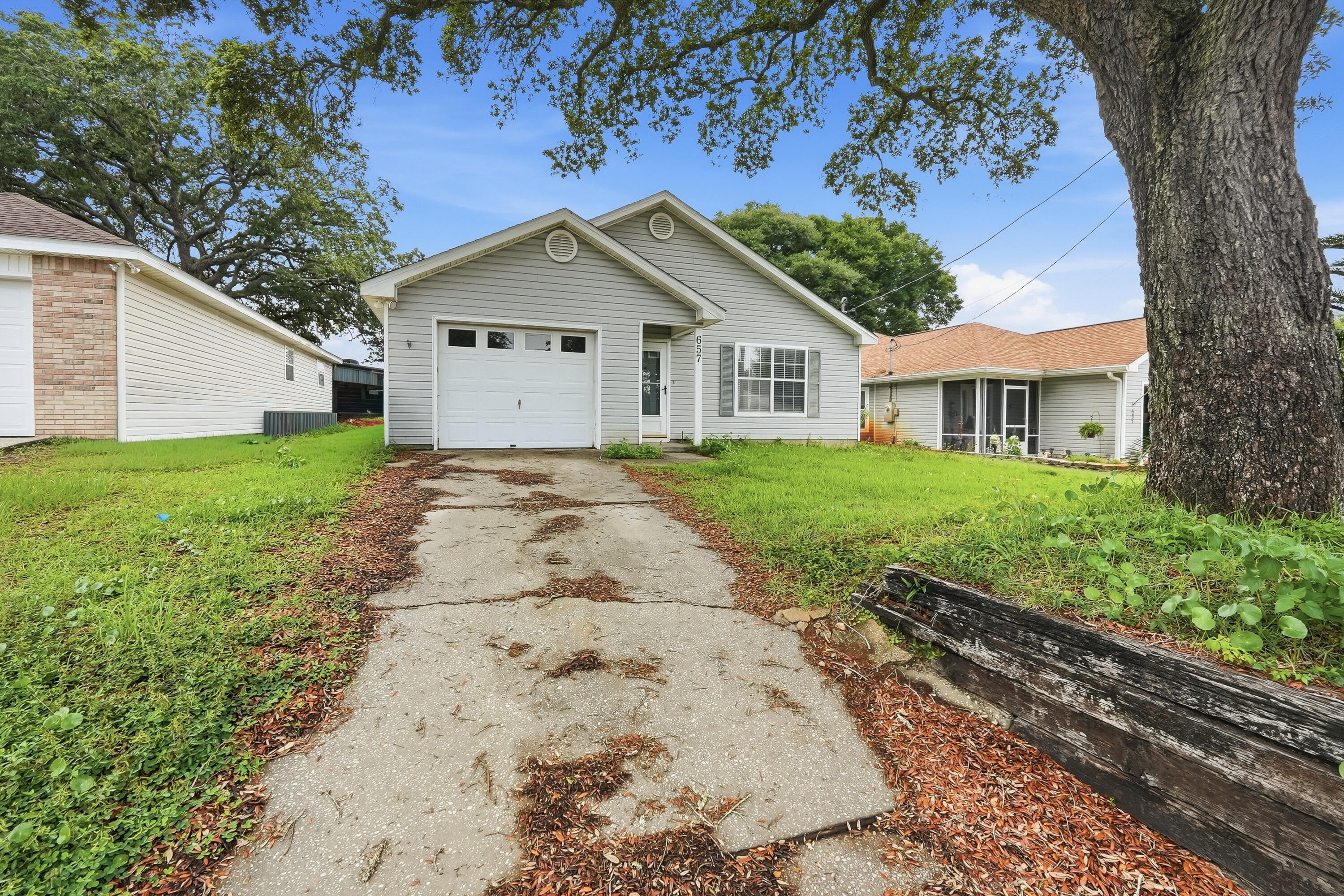 Photo 1 of 39 — 657 Jerrells Avenue, Fort Walton Beach, FL 32547