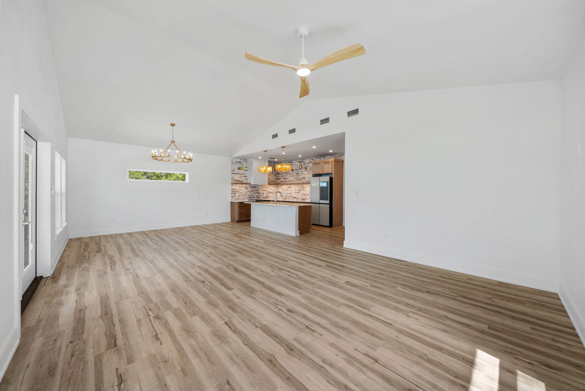 RIVIERA BEACH - Residential