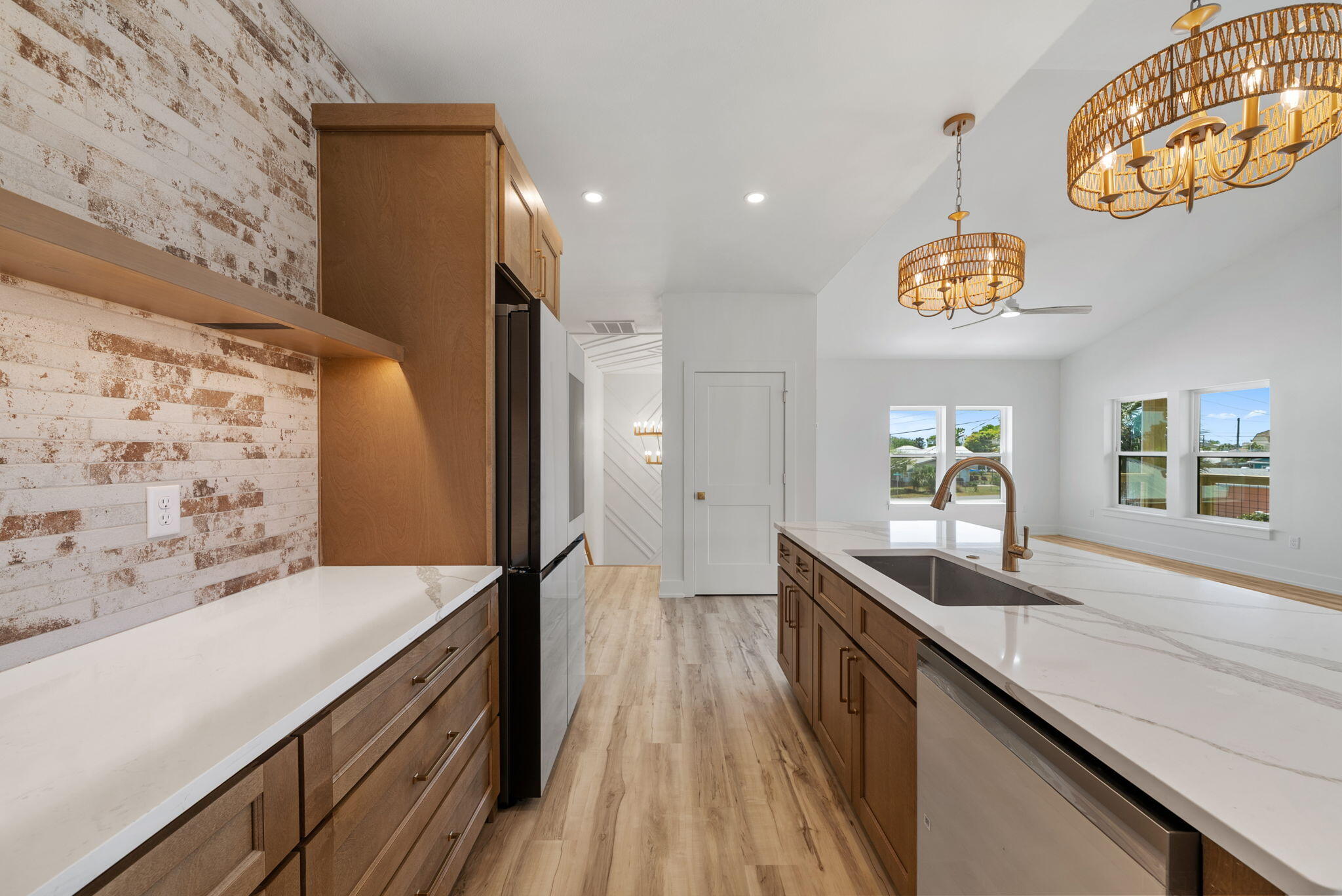 RIVIERA BEACH - Residential