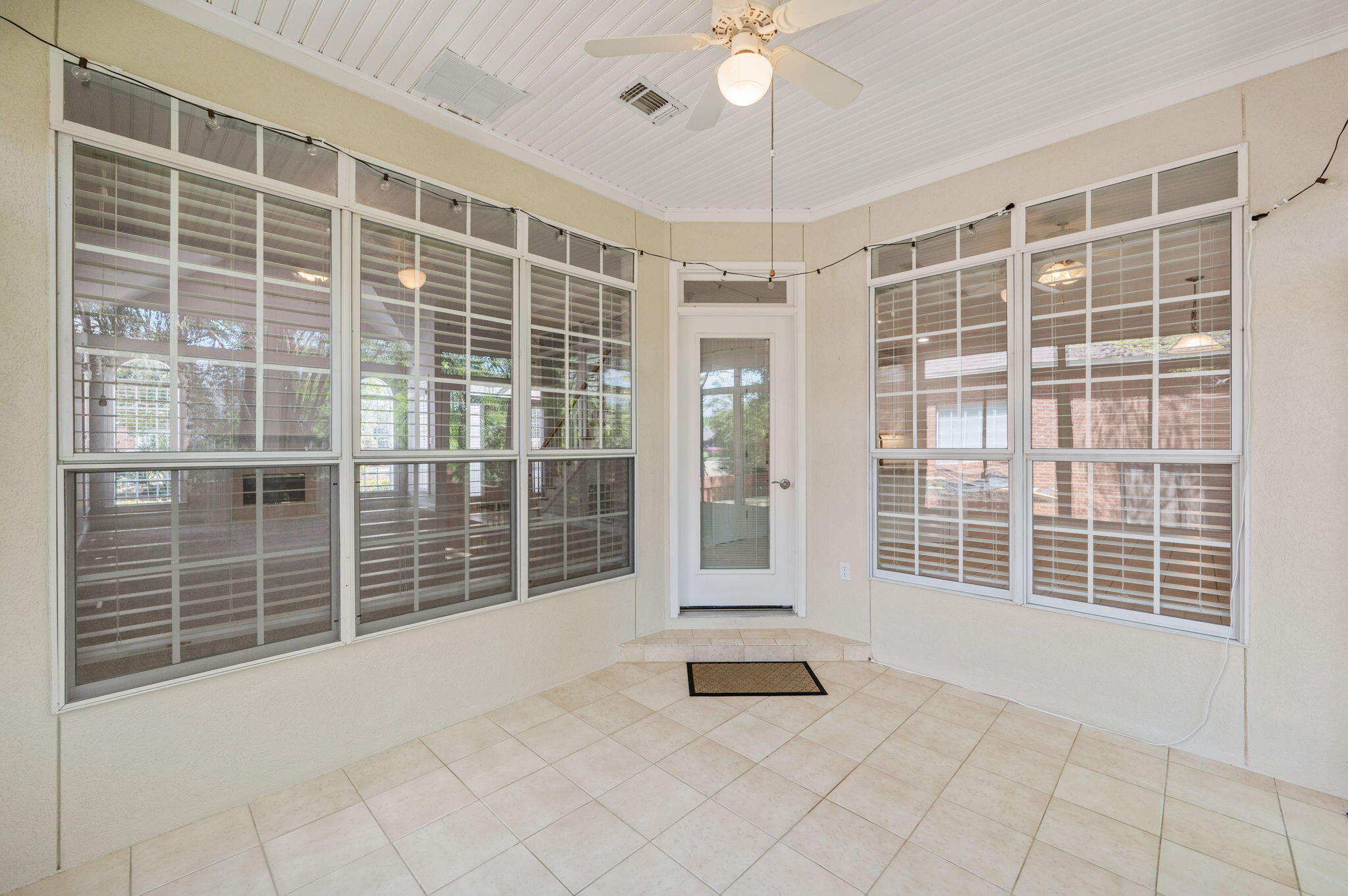 OAKMONT PLACE - Residential