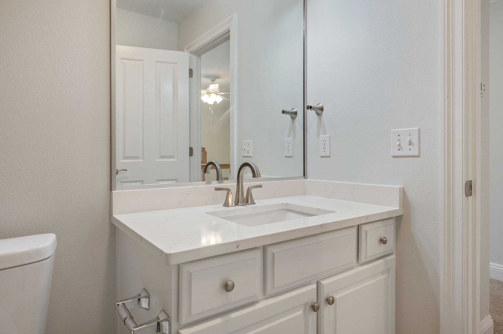 OAKMONT PLACE - Residential