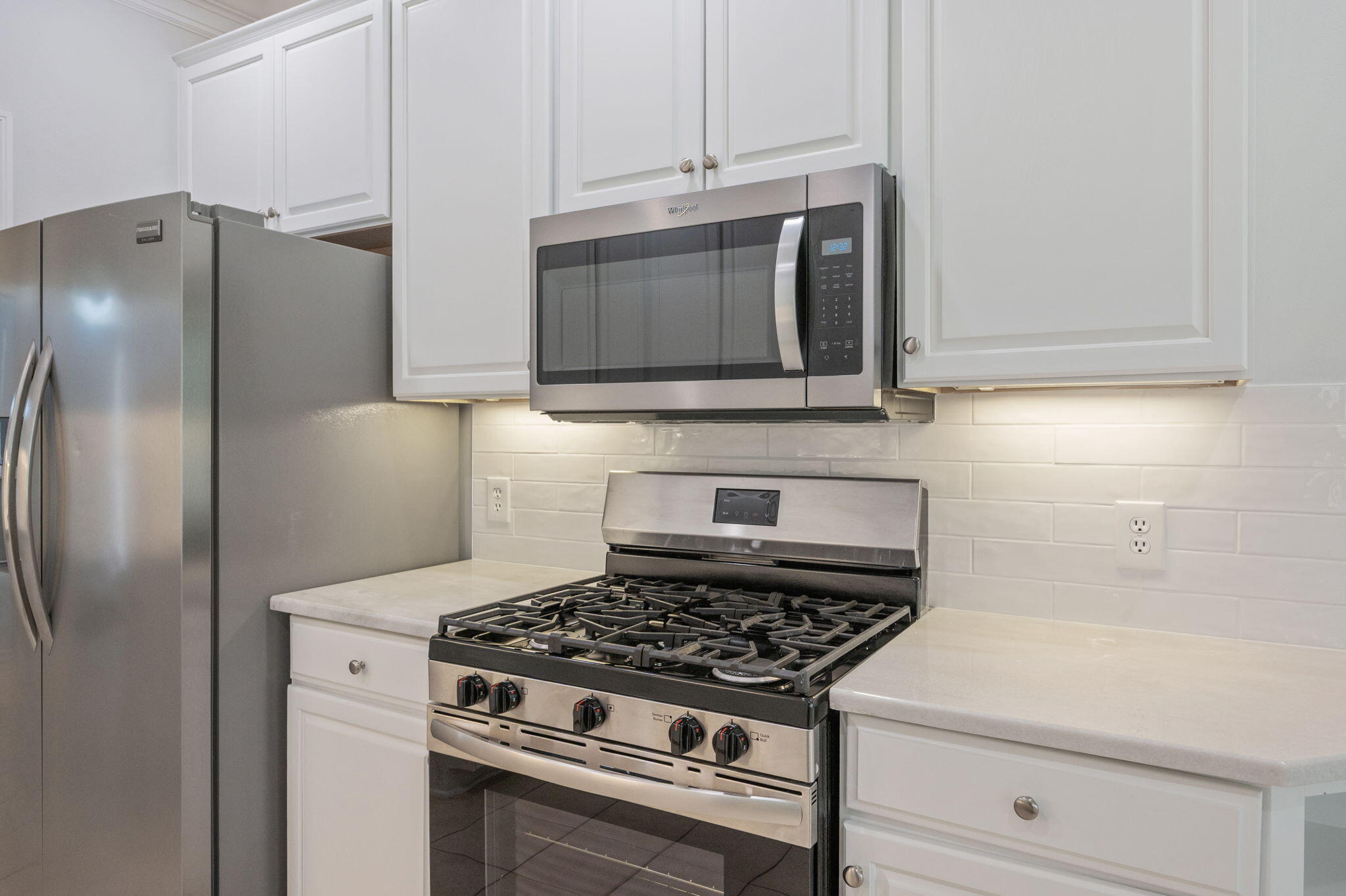 OAKMONT PLACE - Residential