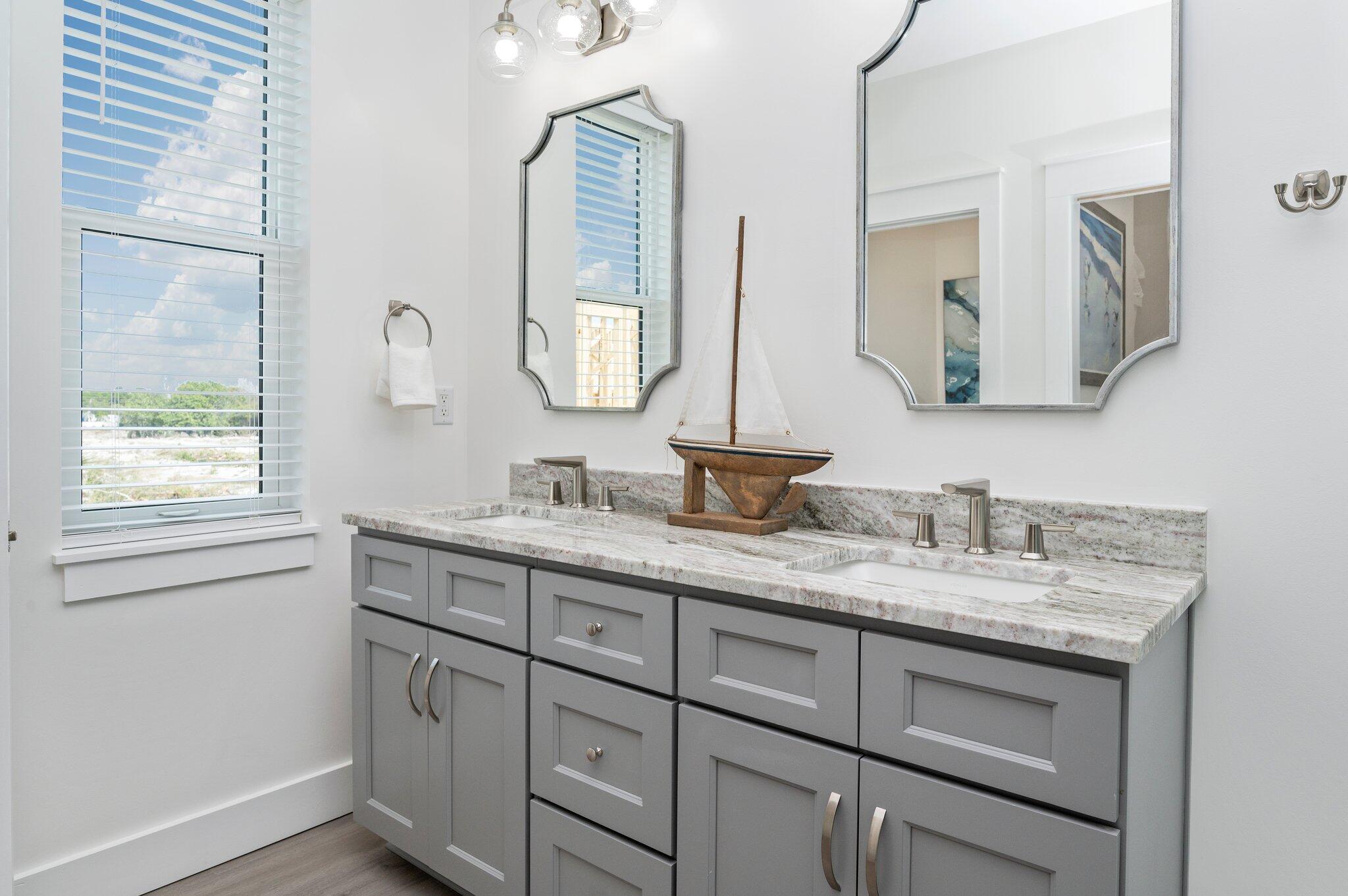 MIRAMAR BEACH - Residential